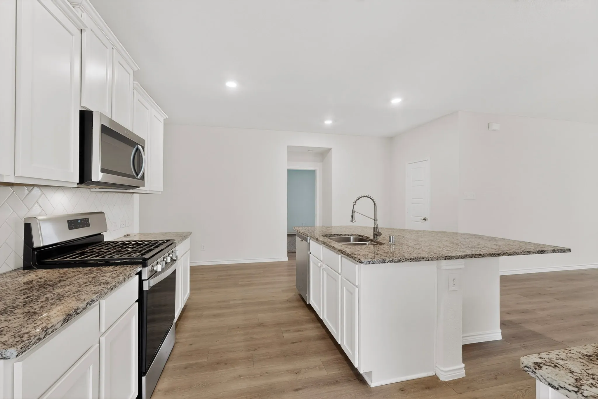 Single Family Residence For Sale in Rockwall County , 430 Forestridge Drive, Fate, Texas 75087, 4 Bedroom, 2 Bathroom, 2 Garage spaces, 2,061 Sqft, built in 2020, mls#21294196, Real Estate Agent in Fate, Homes For Sale in Rockwall county, Homes For Sale in Fate, Realtor in Fate Texas, Real Estate Brokerage Independent Realty Texas, Luminita Cordes Realtor