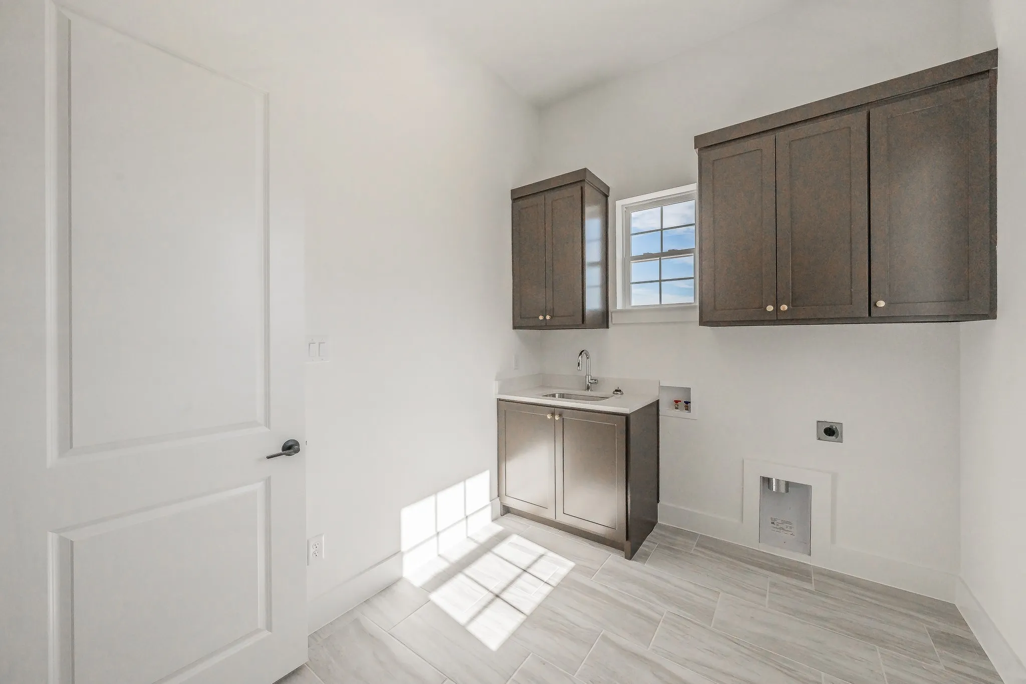 Single Family Residence For Rent in Tarrant County , 105 Bel Grand Road, Haslet, Texas 76052, 4 Bedrooms, 4 Bathrooms, 3 Garage spaces, 3,446 Sqft, built in 2026, Price $5,950, mls#21294330, Real Estate Agent in Haslet, Homes For Rent in Tarrant county, Homes For Rent in Haslet, Realtor in Haslet Texas, Real Estate Brokerage Independent Realty Texas, Luminita Cordes Realtor