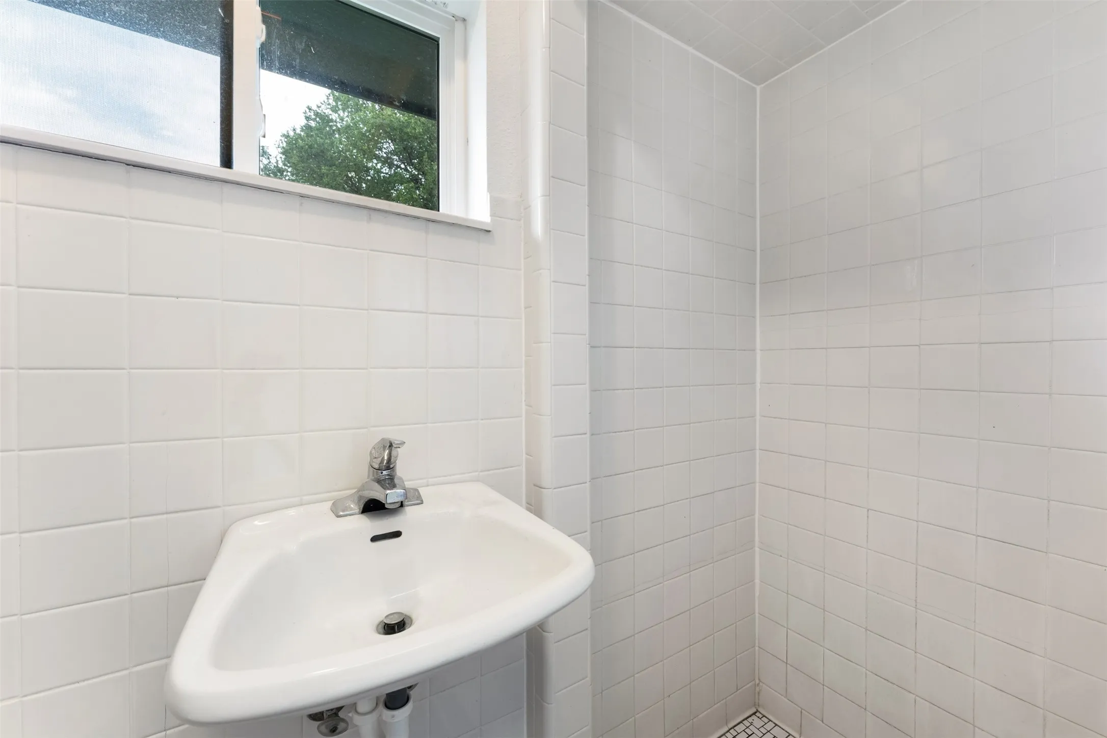 Detatched EnSuite Bathroom