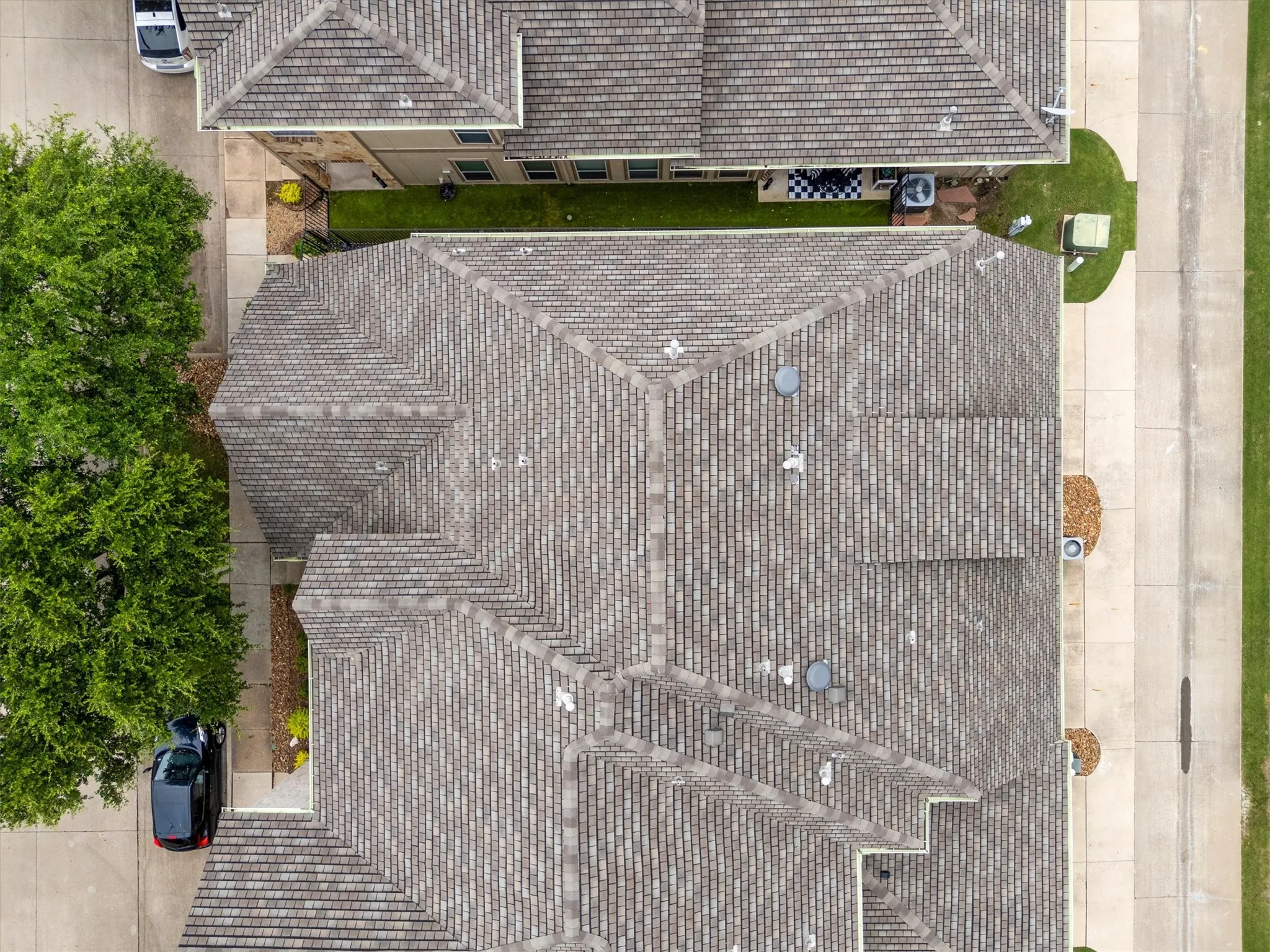 Townhouse For Sale in Collin County , 5504 Conch Train Road, Mc Kinney, Texas 75070, 2 Bedroom, 3 Bathroom, 2 Garage spaces, 1,688 Sqft, built in 2006, Price $339,999, mls#21294375, Real Estate Agent in Mc Kinney, Homes For Sale in Collin county, Homes For Sale in Mc Kinney, Realtor in Mc Kinney Texas, Real Estate Brokerage Independent Realty Texas, Luminita Cordes Realtor
