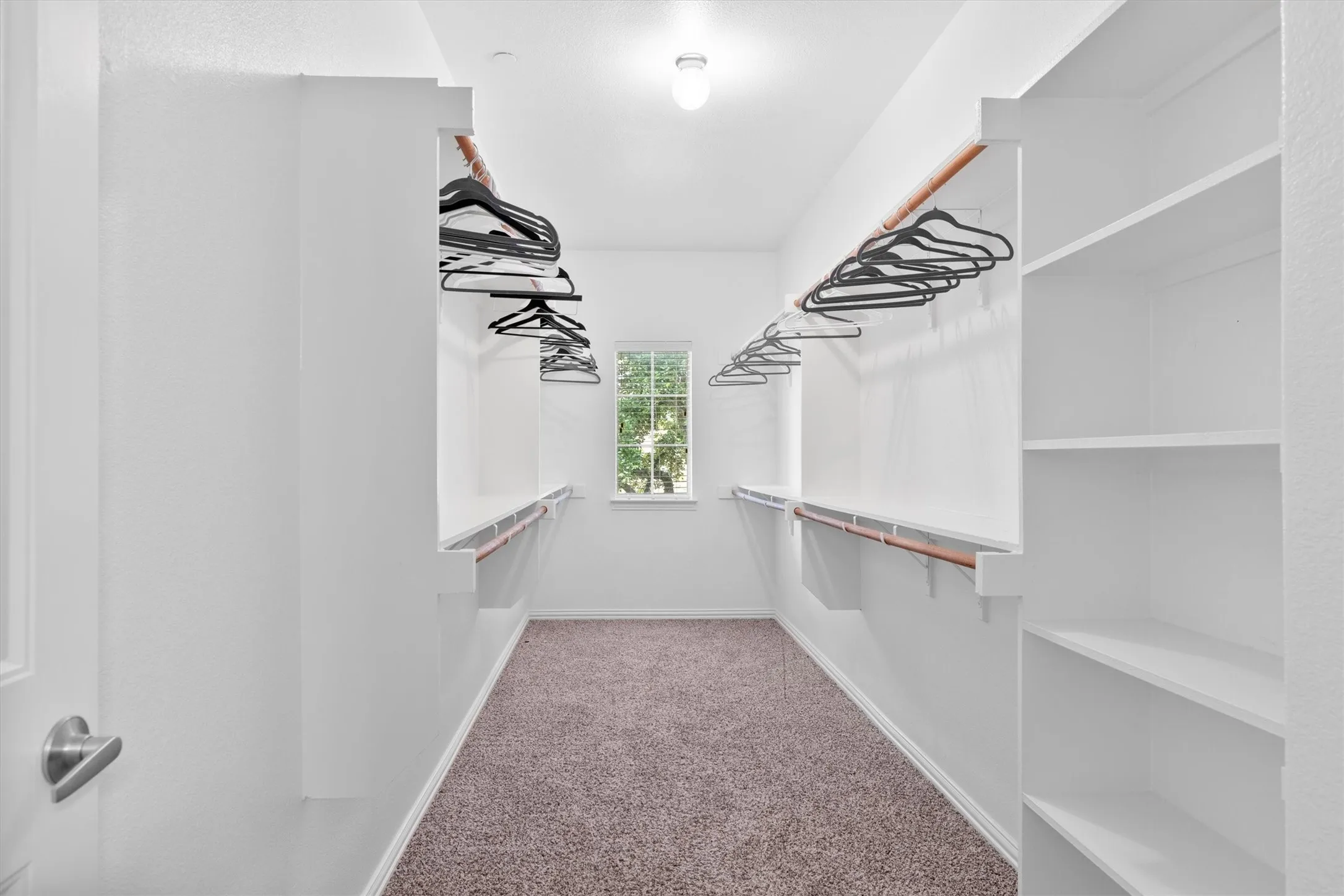 Townhouse For Sale in Collin County , 5504 Conch Train Road, Mc Kinney, Texas 75070, 2 Bedroom, 3 Bathroom, 2 Garage spaces, 1,688 Sqft, built in 2006, Price $339,999, mls#21294375, Real Estate Agent in Mc Kinney, Homes For Sale in Collin county, Homes For Sale in Mc Kinney, Realtor in Mc Kinney Texas, Real Estate Brokerage Independent Realty Texas, Luminita Cordes Realtor