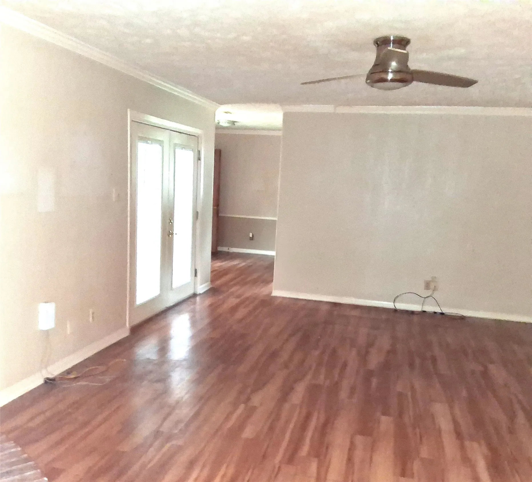 Single Family Residence For Sale in Bowie County , 901 Bluebird Lane, Wake Village, Texas 75501, 3 Bedroom, 2 Bathroom, 2 Garage spaces, 1,974 Sqft, built in 1960, mls#21293562, Real Estate Agent in Wake Village, Homes For Sale in Bowie county, Homes For Sale in Wake Village, Realtor in Wake Village Texas, Real Estate Brokerage Independent Realty Texas, Luminita Cordes Realtor