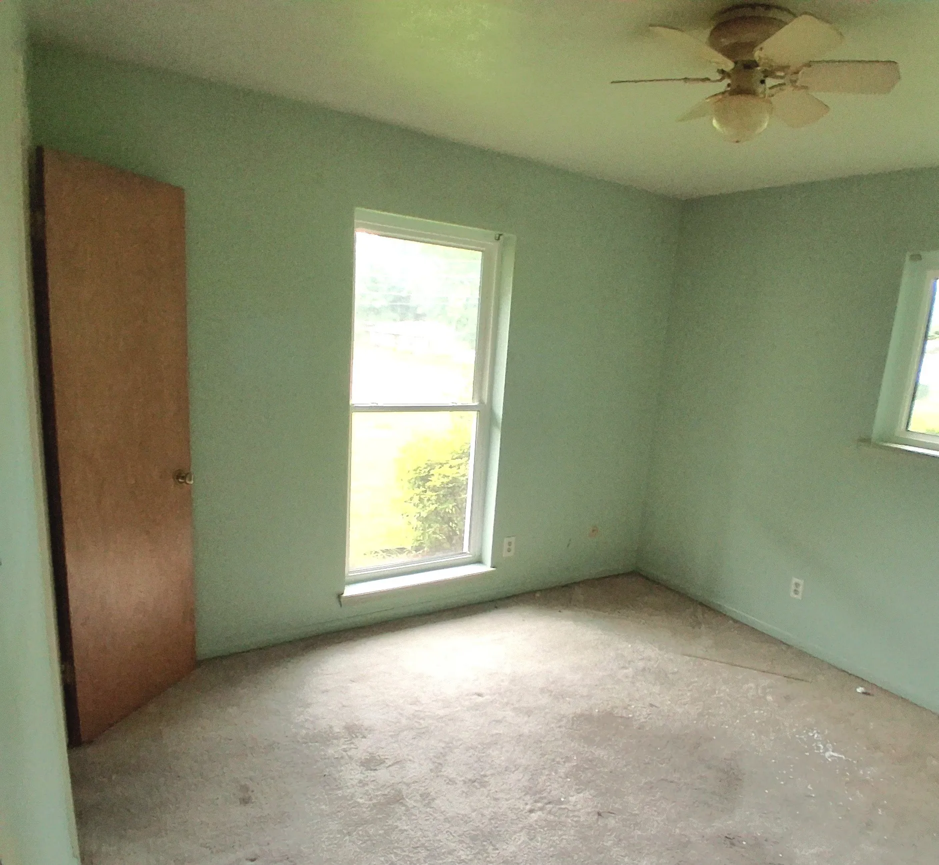 Single Family Residence For Sale in Bowie County , 901 Bluebird Lane, Wake Village, Texas 75501, 3 Bedroom, 2 Bathroom, 2 Garage spaces, 1,974 Sqft, built in 1960, mls#21293562, Real Estate Agent in Wake Village, Homes For Sale in Bowie county, Homes For Sale in Wake Village, Realtor in Wake Village Texas, Real Estate Brokerage Independent Realty Texas, Luminita Cordes Realtor