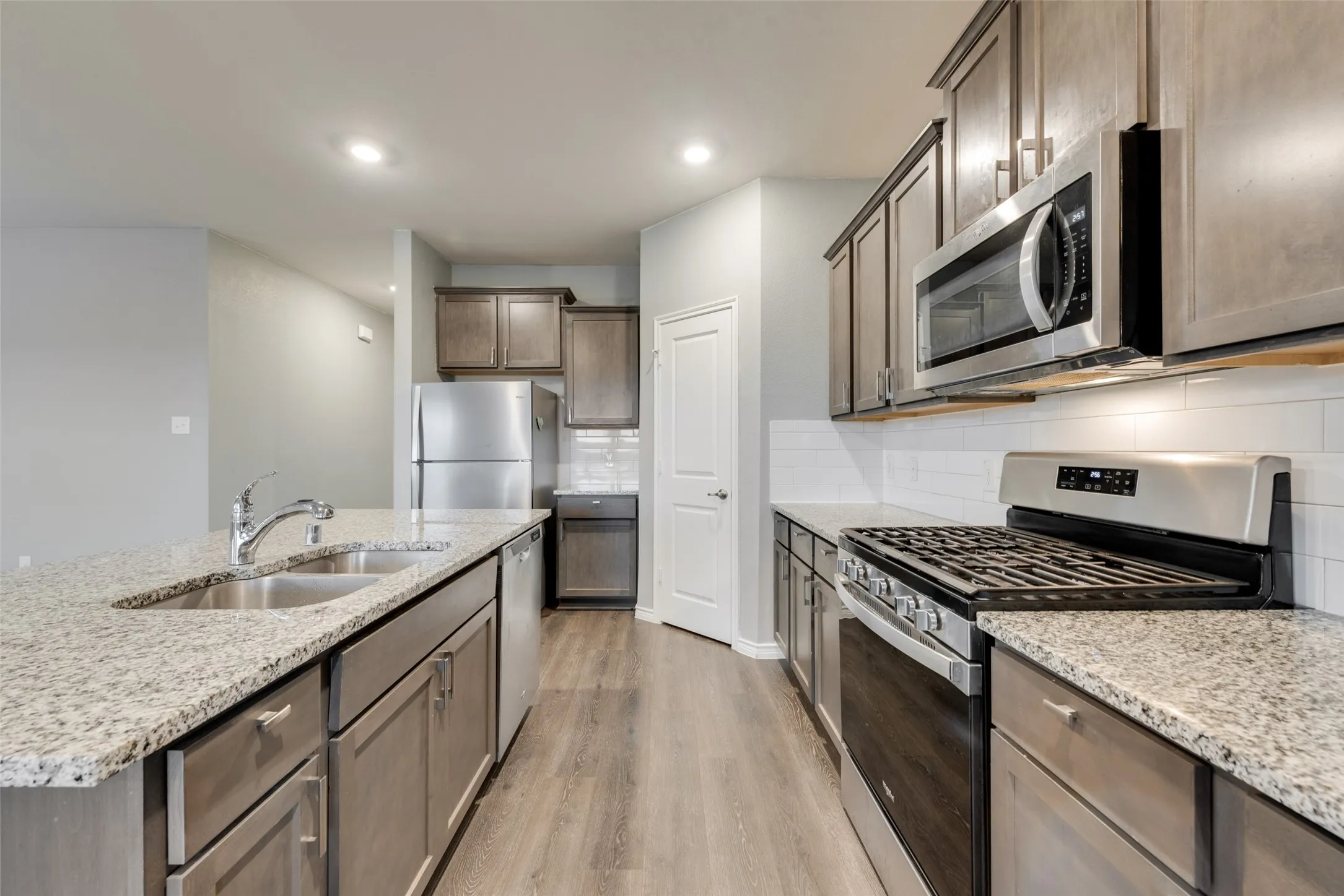 Single Family Residence For Rent in Collin County , 1501 Hidden Bluff Crossing, Princeton, Texas 75407, 4 Bedroom, 2 Bathroom, 2 Garage spaces, 1,794 Sqft, built in 2022, mls#21292960, Real Estate Agent in Princeton, Homes For Rent in Collin county, Homes For Rent in Princeton, Realtor in Princeton Texas, Real Estate Brokerage Independent Realty Texas, Luminita Cordes Realtor
