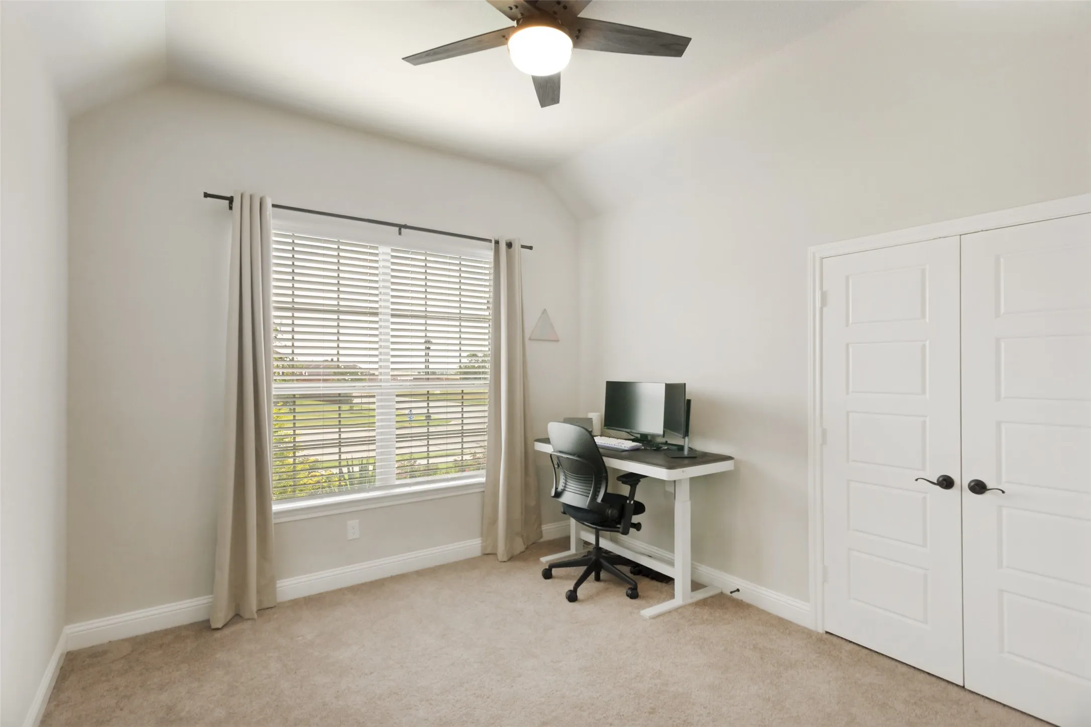 Single Family Residence For Sale in Johnson County , 12701 Whispering Wind Drive, Godley, Texas 76044, 4 Bedroom, 3 Bathroom, 2 Garage spaces, 2,873 Sqft, built in 2023, mls#21293842, Real Estate Agent in Godley, Homes For Sale in Johnson county, Homes For Sale in Godley, Realtor in Godley Texas, Real Estate Brokerage Independent Realty Texas, Luminita Cordes Realtor
