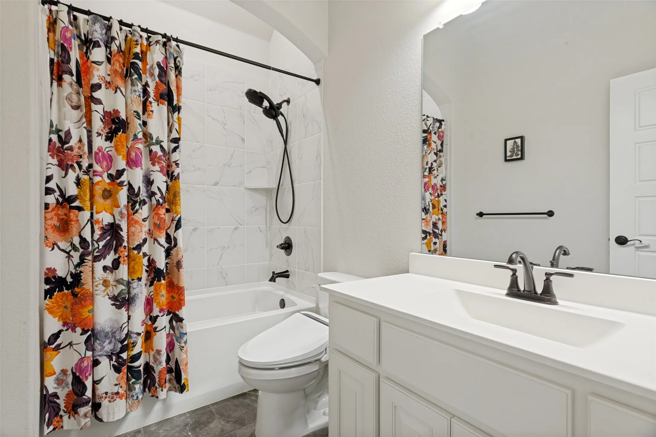 Single Family Residence For Sale in Johnson County , 12701 Whispering Wind Drive, Godley, Texas 76044, 4 Bedroom, 3 Bathroom, 2 Garage spaces, 2,873 Sqft, built in 2023, mls#21293842, Real Estate Agent in Godley, Homes For Sale in Johnson county, Homes For Sale in Godley, Realtor in Godley Texas, Real Estate Brokerage Independent Realty Texas, Luminita Cordes Realtor