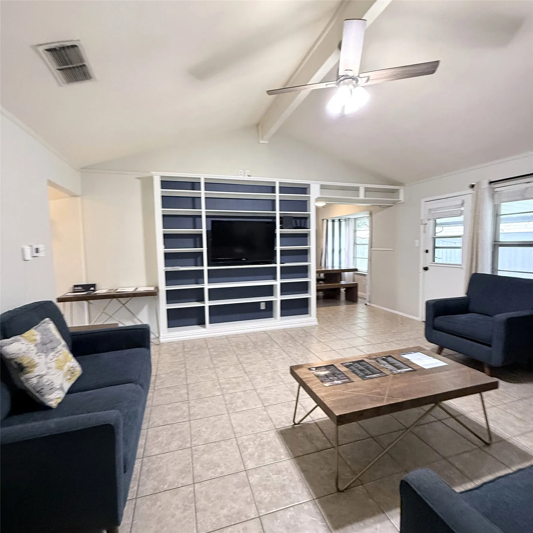 Single Family Residence For Sale in Tarrant County , 6425 Old Mill Circle, Watauga, Texas 76148, 3 Bedroom, 2 Bathroom, Garage spaces, 1,718 Sqft, built in 1982, mls#21294270, Real Estate Agent in Watauga, Homes For Sale in Tarrant county, Homes For Sale in Watauga, Realtor in Watauga Texas, Real Estate Brokerage Independent Realty Texas, Luminita Cordes Realtor