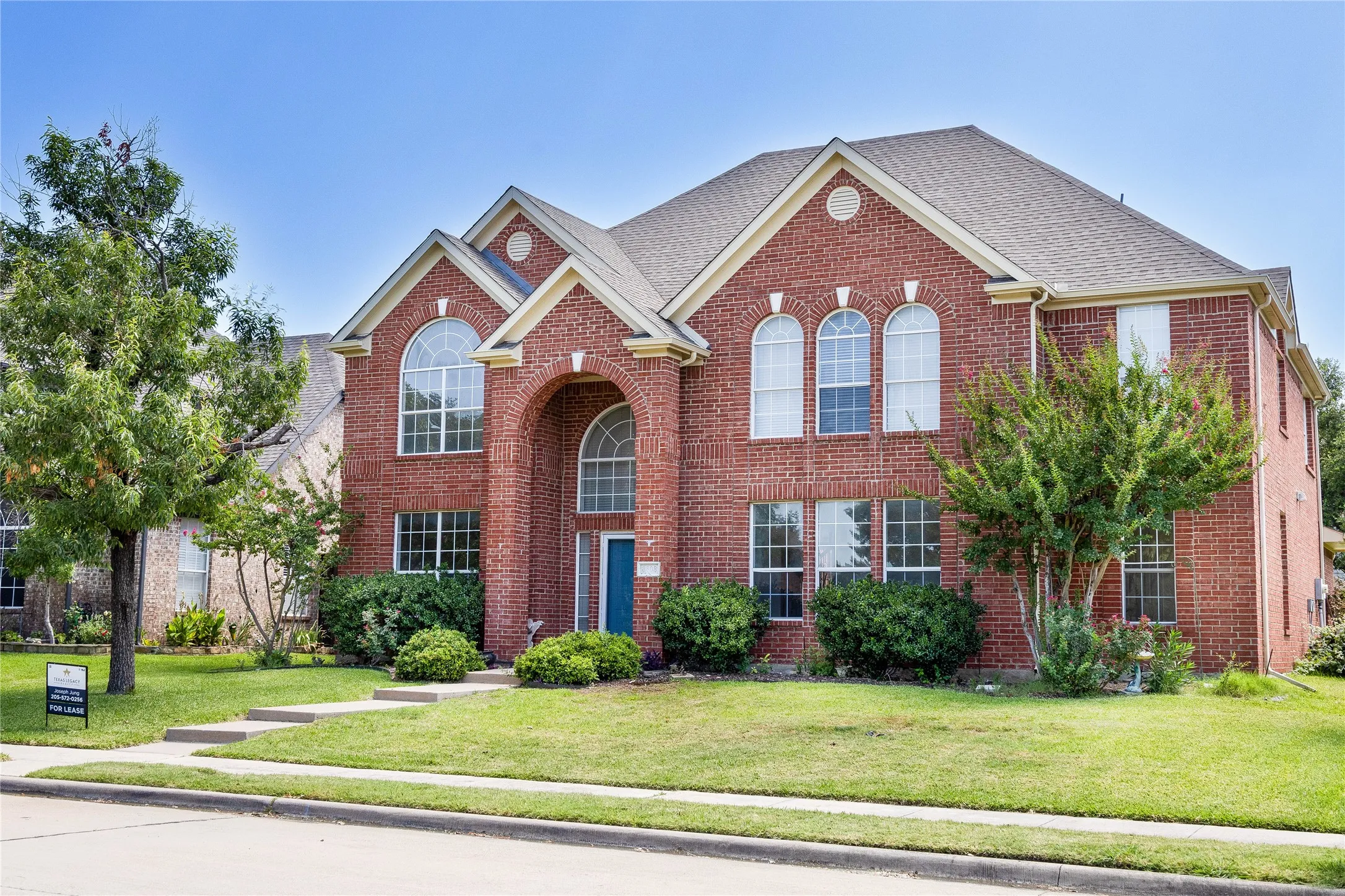 Single Family Residence For Rent in Denton County , 3808 Hunters Trail, Carrollton, Texas 75007, 5 Bedroom, 3 Bathroom, 2 Garage spaces, 3,368 Sqft, built in 1994, mls#21294390, Real Estate Agent in Carrollton, Homes For Rent in Denton county, Homes For Rent in Carrollton, Realtor in Carrollton Texas, Real Estate Brokerage Independent Realty Texas, Luminita Cordes Realtor
