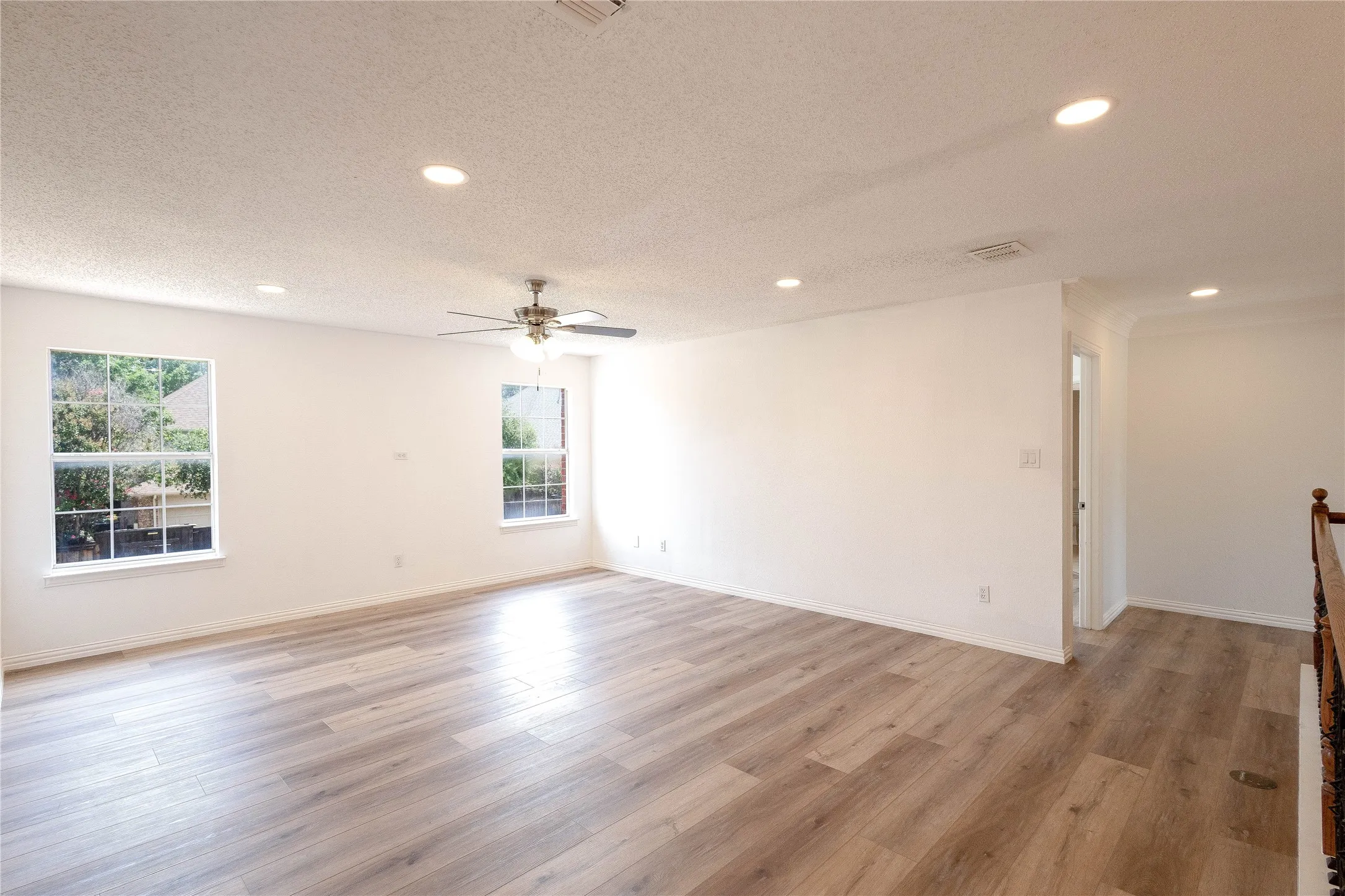 Single Family Residence For Rent in Denton County , 3808 Hunters Trail, Carrollton, Texas 75007, 5 Bedroom, 3 Bathroom, 2 Garage spaces, 3,368 Sqft, built in 1994, mls#21294390, Real Estate Agent in Carrollton, Homes For Rent in Denton county, Homes For Rent in Carrollton, Realtor in Carrollton Texas, Real Estate Brokerage Independent Realty Texas, Luminita Cordes Realtor