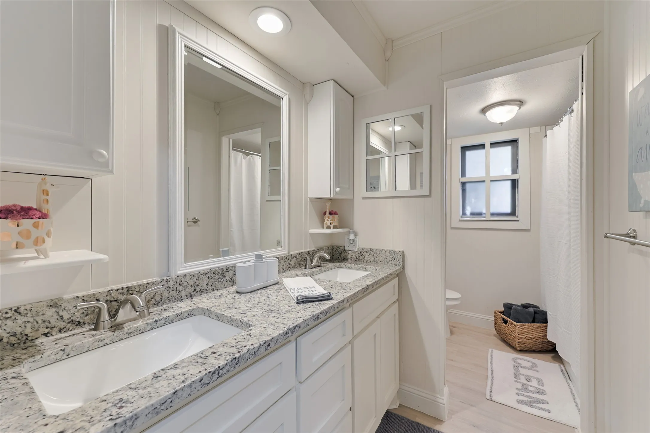 Single Family Residence For Rent in Collin County , 804 Ridgefield Drive, Plano, Texas 75075, 5 Bedroom, 2 Bathroom, 2 Garage spaces, 1,971 Sqft, built in 1963, mls#21294381, Real Estate Agent in Plano, Homes For Rent in Collin county, Homes For Rent in Plano, Realtor in Plano Texas, Real Estate Brokerage Independent Realty Texas, Luminita Cordes Realtor