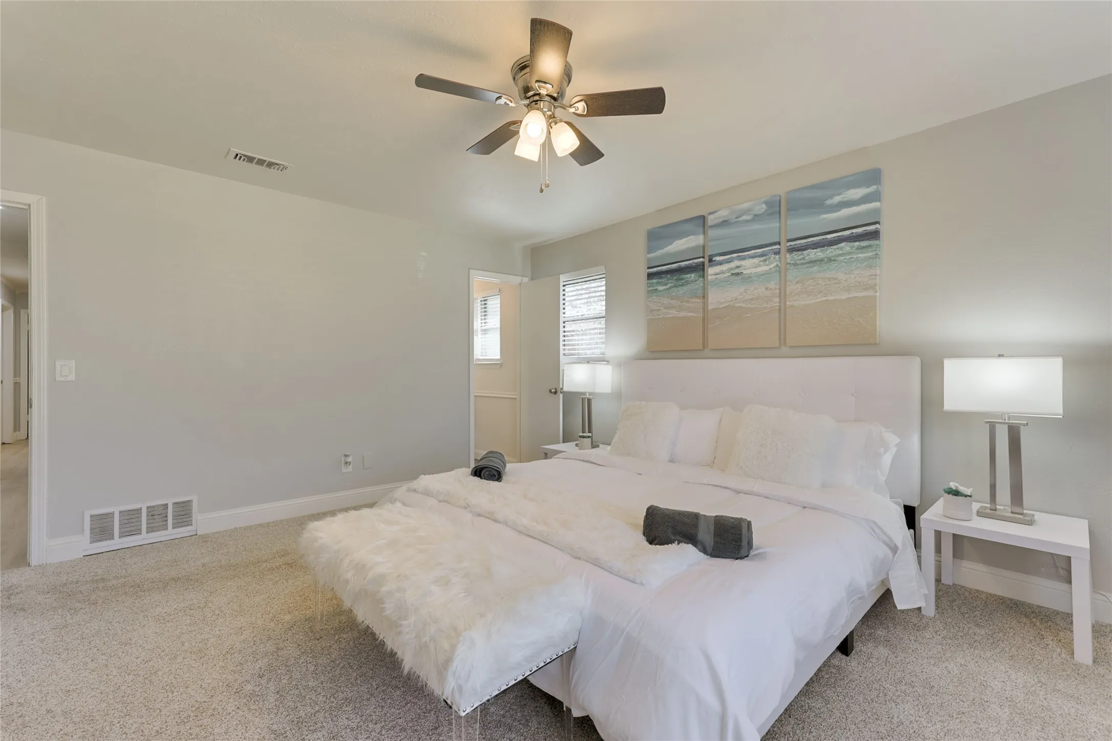 Single Family Residence For Rent in Collin County , 804 Ridgefield Drive, Plano, Texas 75075, 5 Bedroom, 2 Bathroom, 2 Garage spaces, 1,971 Sqft, built in 1963, mls#21294381, Real Estate Agent in Plano, Homes For Rent in Collin county, Homes For Rent in Plano, Realtor in Plano Texas, Real Estate Brokerage Independent Realty Texas, Luminita Cordes Realtor