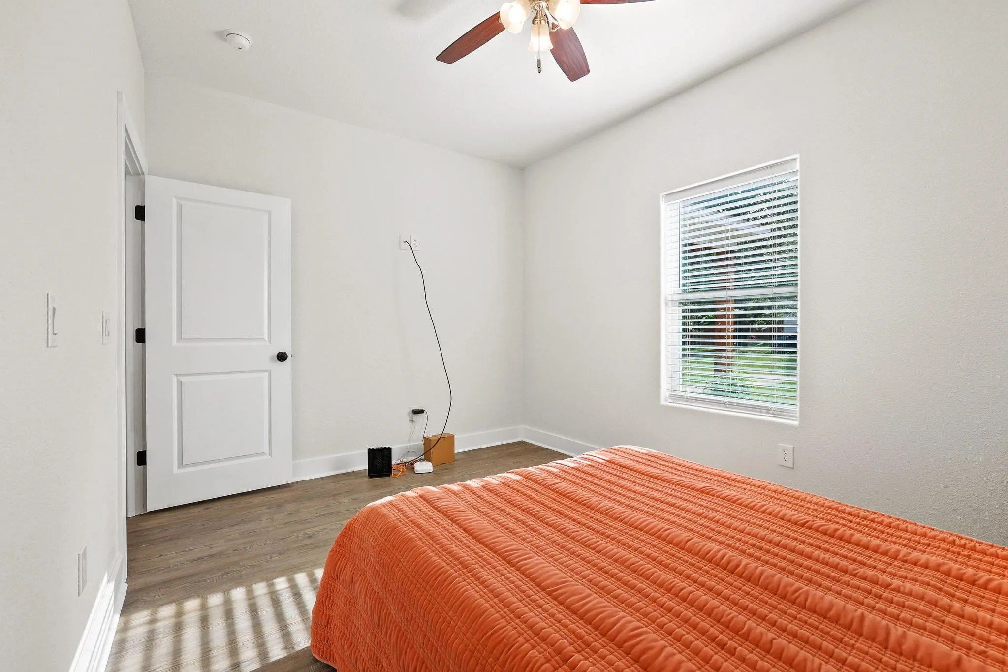 Single Family Residence For Sale in Grayson County , 1834 S Park Avenue, Denison, Texas 75020, 3 Bedroom, 2 Bathroom, 2 Garage spaces, 1,972 Sqft, built in 2021, mls#21287886, Real Estate Agent in Denison, Homes For Sale in Grayson county, Homes For Sale in Denison, Realtor in Denison Texas, Real Estate Brokerage Independent Realty Texas, Luminita Cordes Realtor