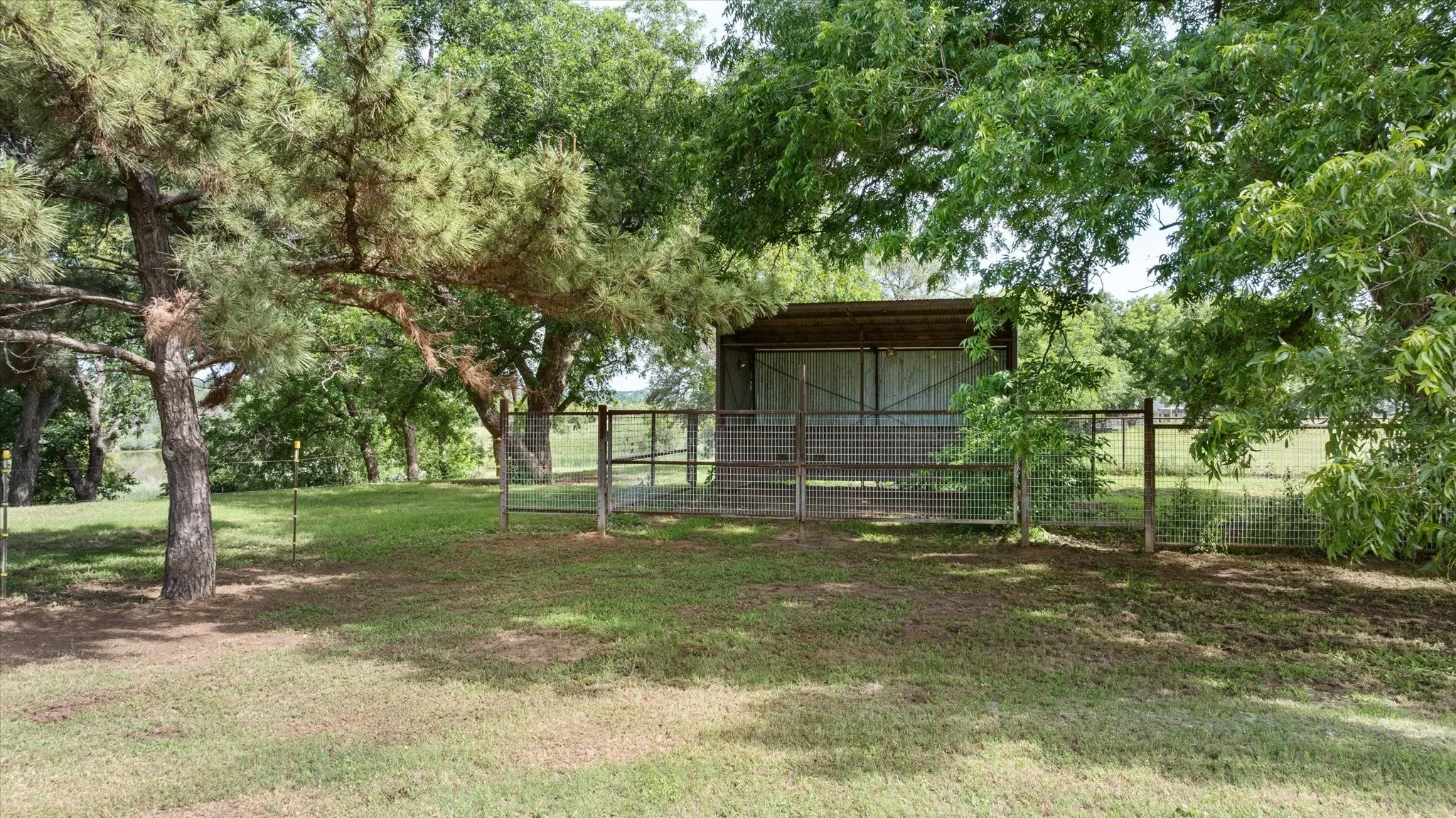 Improved Land For Sale in Hood County , 1810 Charlie Court, Granbury, Texas 76049, 0, 0, Garage spaces, 0 Sqft, built in 1985, Price $4,986,950, mls#21293972, Real Estate Agent in Granbury, Homes For Sale in Hood county, Homes For Sale in Granbury, Realtor in Granbury Texas, Real Estate Brokerage Independent Realty Texas, Luminita Cordes Realtor