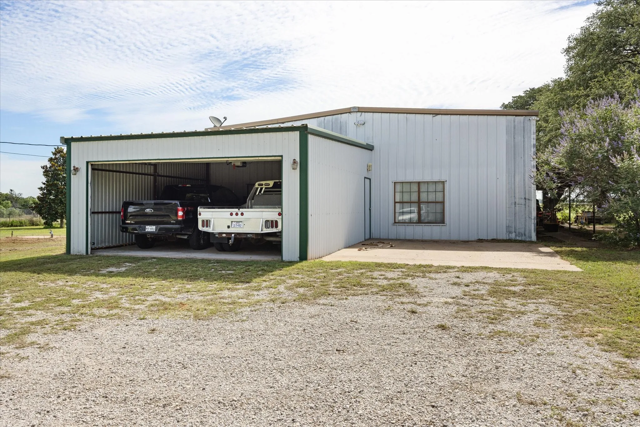 Improved Land For Sale in Hood County , 1810 Charlie Court, Granbury, Texas 76049, 0, 0, Garage spaces, 0 Sqft, built in 1985, Price $4,986,950, mls#21293972, Real Estate Agent in Granbury, Homes For Sale in Hood county, Homes For Sale in Granbury, Realtor in Granbury Texas, Real Estate Brokerage Independent Realty Texas, Luminita Cordes Realtor