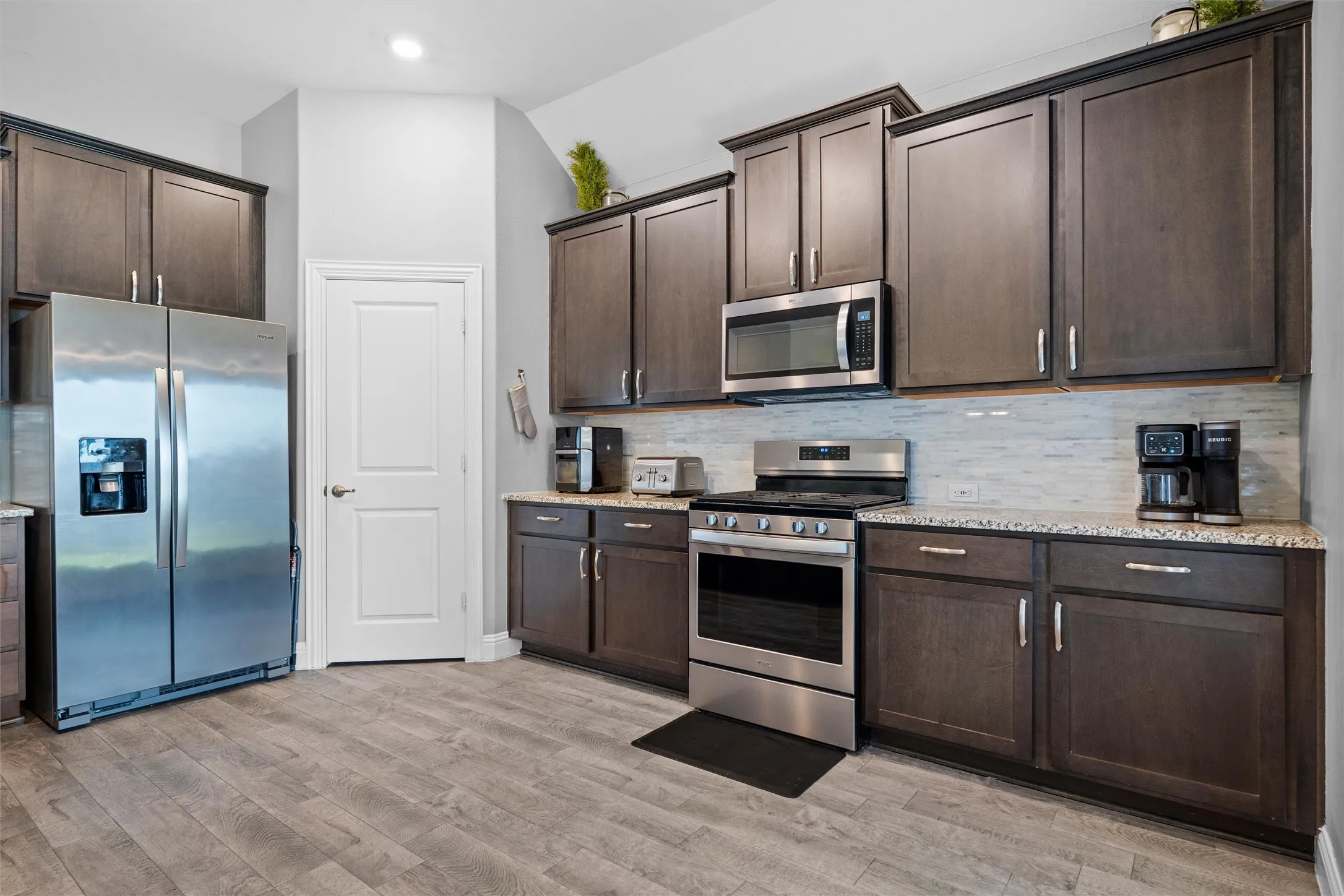 Single Family Residence For Sale in Denton County , 11200 Culberson Drive, Aubrey, Texas 76227, 3 Bedrooms, 2 Bathrooms, 3 Garage spaces, 1,785 Sqft, built in 2020, Price $369,999, mls#21293094, Real Estate Agent in Aubrey, Homes For Sale in Denton county, Homes For Sale in Aubrey, Realtor in Aubrey Texas, Real Estate Brokerage Independent Realty Texas, Luminita Cordes Realtor