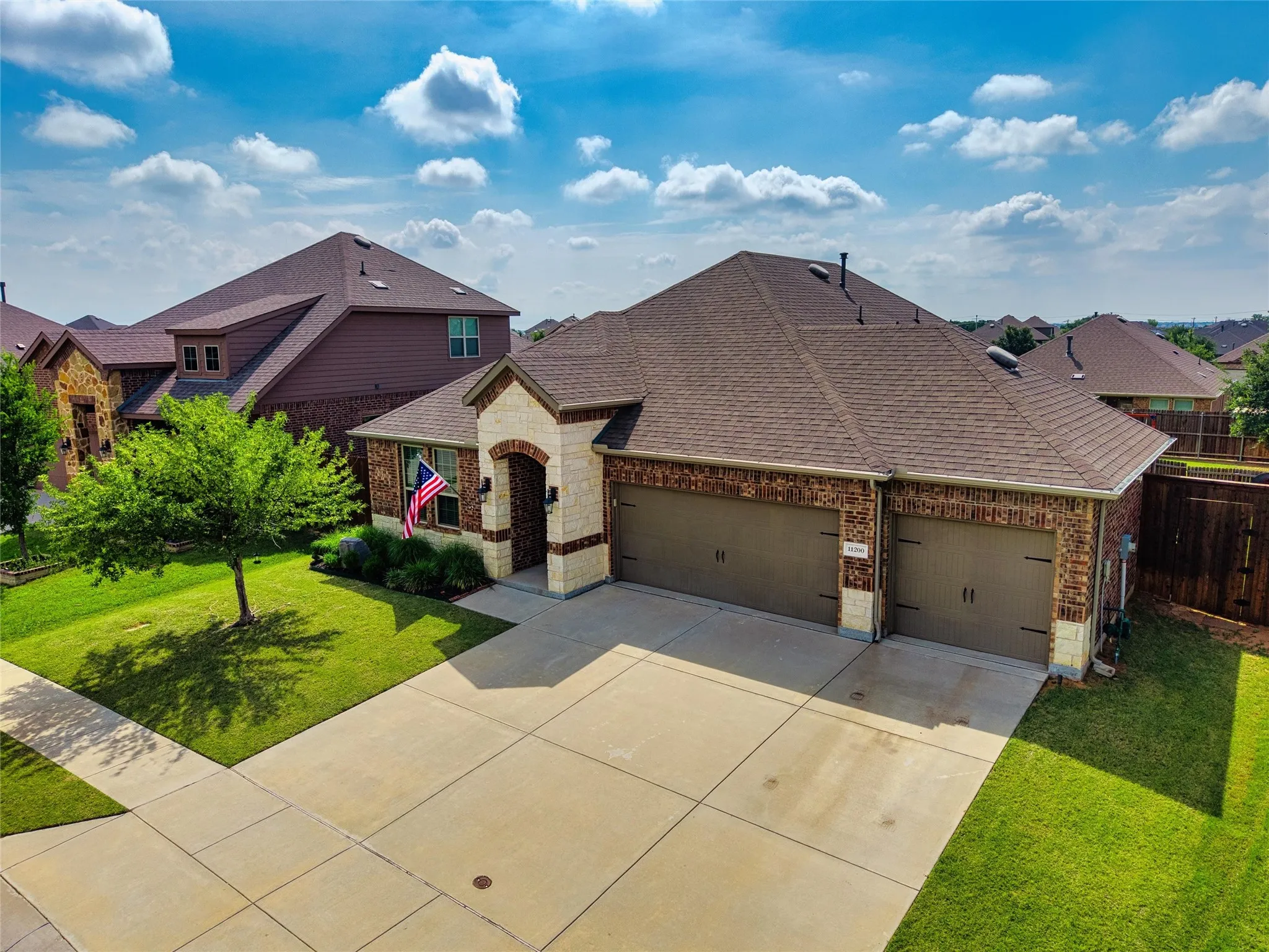 Single Family Residence For Sale in Denton County , 11200 Culberson Drive, Aubrey, Texas 76227, 3 Bedrooms, 2 Bathrooms, 3 Garage spaces, 1,785 Sqft, built in 2020, Price $369,999, mls#21293094, Real Estate Agent in Aubrey, Homes For Sale in Denton county, Homes For Sale in Aubrey, Realtor in Aubrey Texas, Real Estate Brokerage Independent Realty Texas, Luminita Cordes Realtor