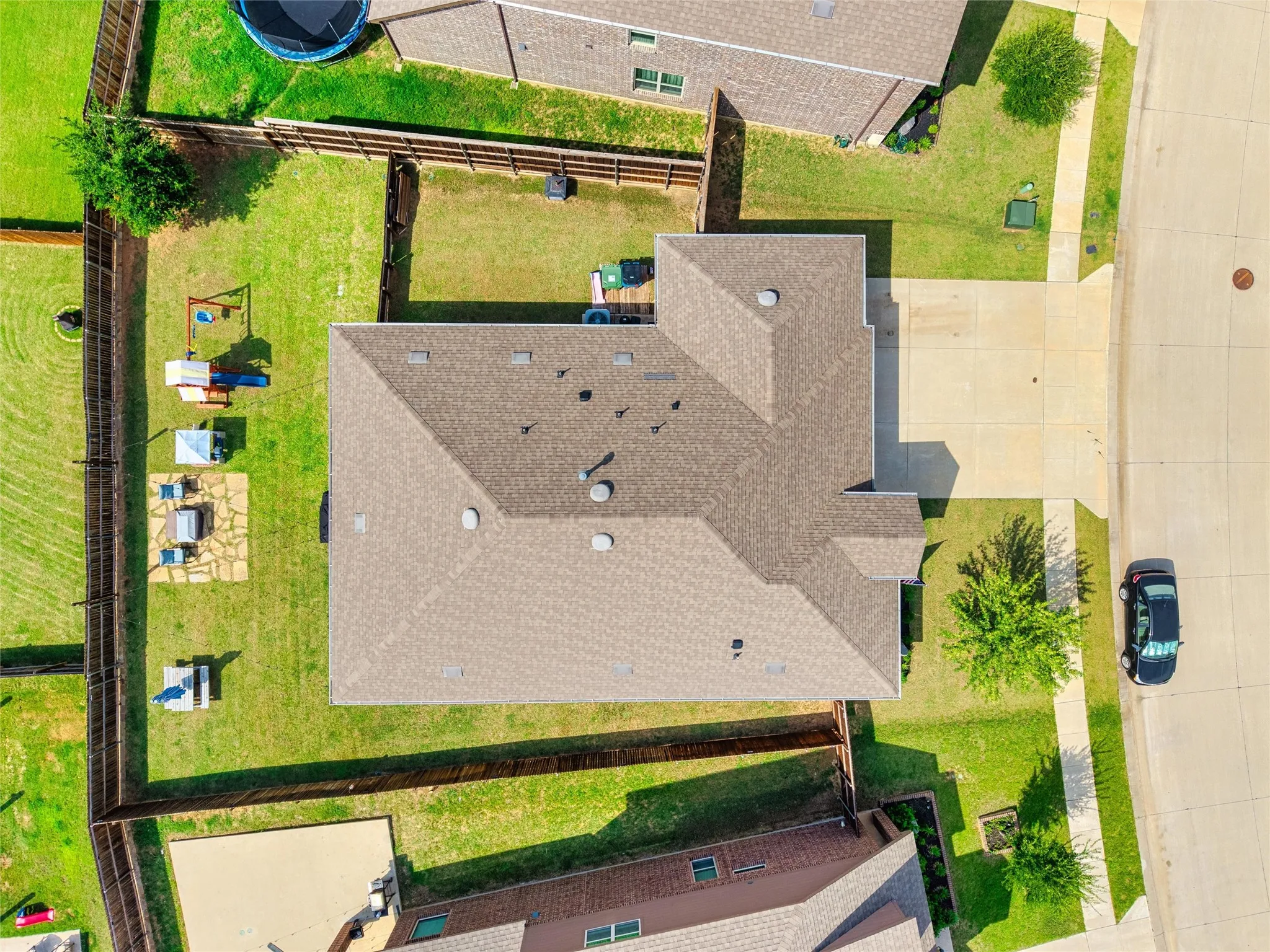Single Family Residence For Sale in Denton County , 11200 Culberson Drive, Aubrey, Texas 76227, 3 Bedrooms, 2 Bathrooms, 3 Garage spaces, 1,785 Sqft, built in 2020, Price $369,999, mls#21293094, Real Estate Agent in Aubrey, Homes For Sale in Denton county, Homes For Sale in Aubrey, Realtor in Aubrey Texas, Real Estate Brokerage Independent Realty Texas, Luminita Cordes Realtor