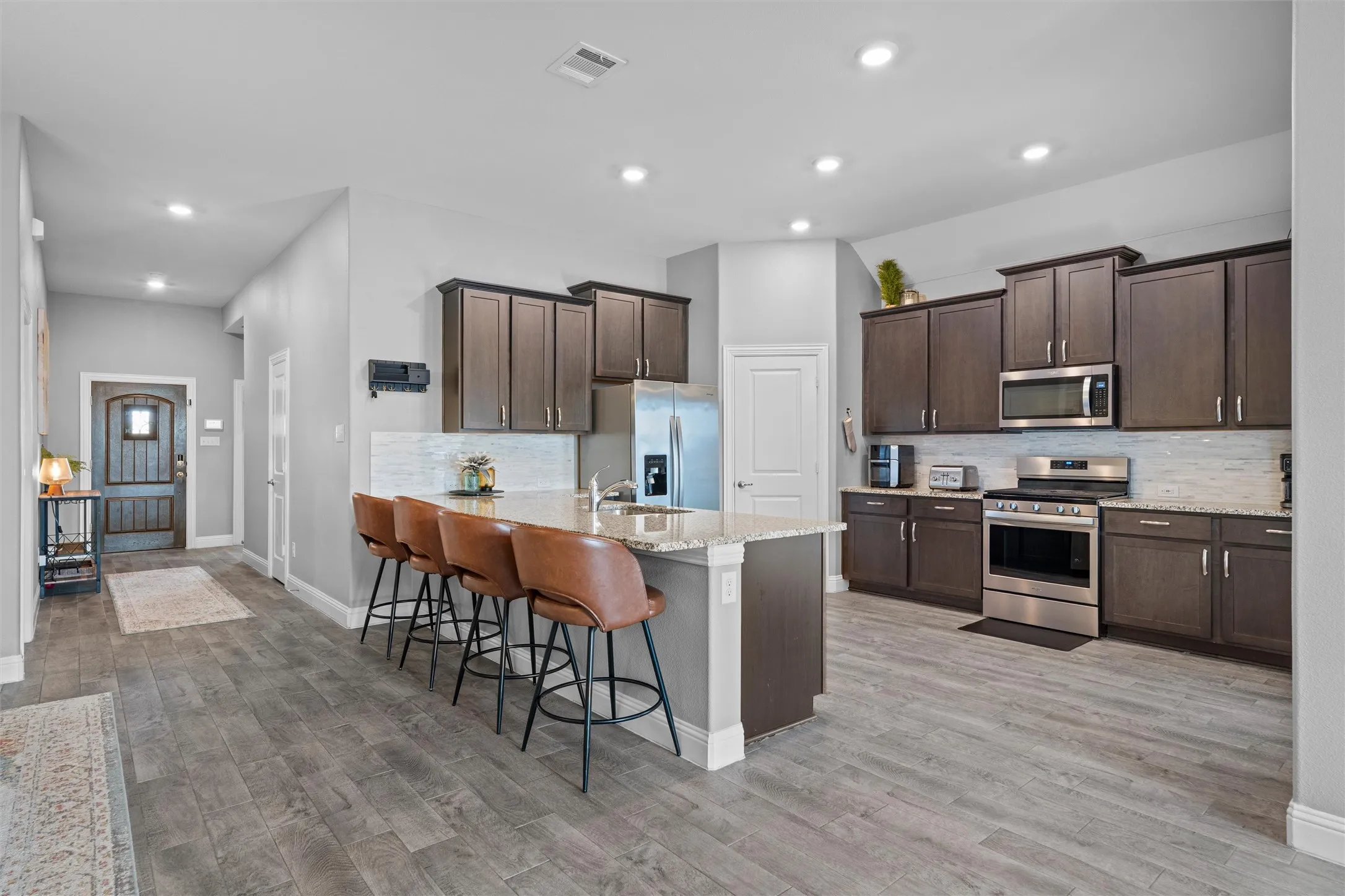 Single Family Residence For Sale in Denton County , 11200 Culberson Drive, Aubrey, Texas 76227, 3 Bedrooms, 2 Bathrooms, 3 Garage spaces, 1,785 Sqft, built in 2020, Price $369,999, mls#21293094, Real Estate Agent in Aubrey, Homes For Sale in Denton county, Homes For Sale in Aubrey, Realtor in Aubrey Texas, Real Estate Brokerage Independent Realty Texas, Luminita Cordes Realtor