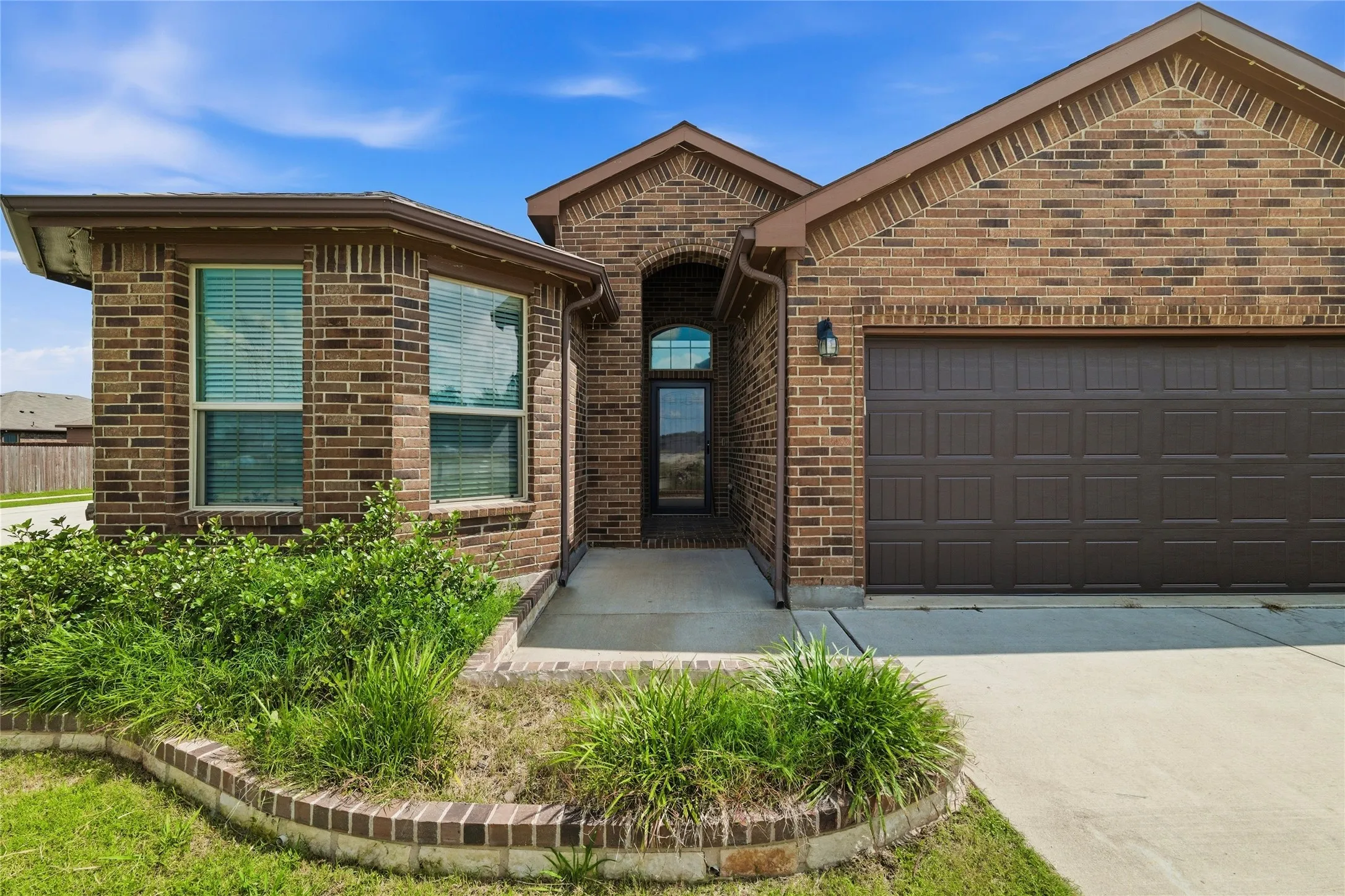 Single Family Residence For Sale in Tarrant County , 948 Meadow Scape Drive, Fort Worth, Texas 76028, 4 Bedroom, 2 Bathroom, 2 Garage spaces, 1,898 Sqft, built in 2018, mls#21287103, Real Estate Agent in Fort Worth, Homes For Sale in Tarrant county, Homes For Sale in Fort Worth, Realtor in Fort Worth Texas, Real Estate Brokerage Independent Realty Texas, Luminita Cordes Realtor