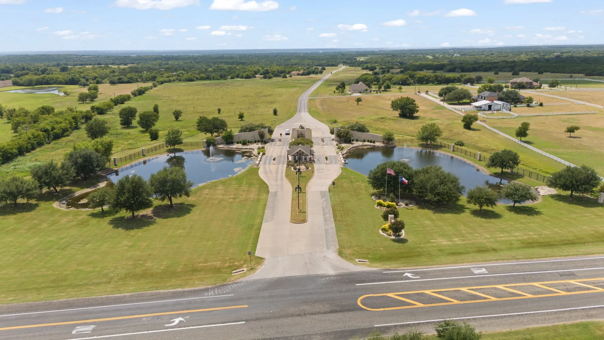 Unimproved Land For Sale in Hill County , 44099 Cedar Hill Drive, Whitney, Texas 76692, 0, 0, Garage spaces, 0 Sqft, built in 0, mls#21294425, Real Estate Agent in Whitney, Homes For Sale in Hill county, Homes For Sale in Whitney, Realtor in Whitney Texas, Real Estate Brokerage Independent Realty Texas, Luminita Cordes Realtor