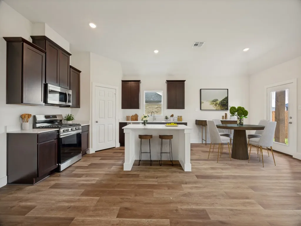 Single Family Residence For Sale in Grayson County , 2411 Stonebriar Lane, Sherman, Texas 75092, 4 Bedroom, 2 Bathroom, 2 Garage spaces, 1,841 Sqft, built in 2025, mls#21294420, Real Estate Agent in Sherman, Homes For Sale in Grayson county, Homes For Sale in Sherman, Realtor in Sherman Texas, Real Estate Brokerage Independent Realty Texas, Luminita Cordes Realtor