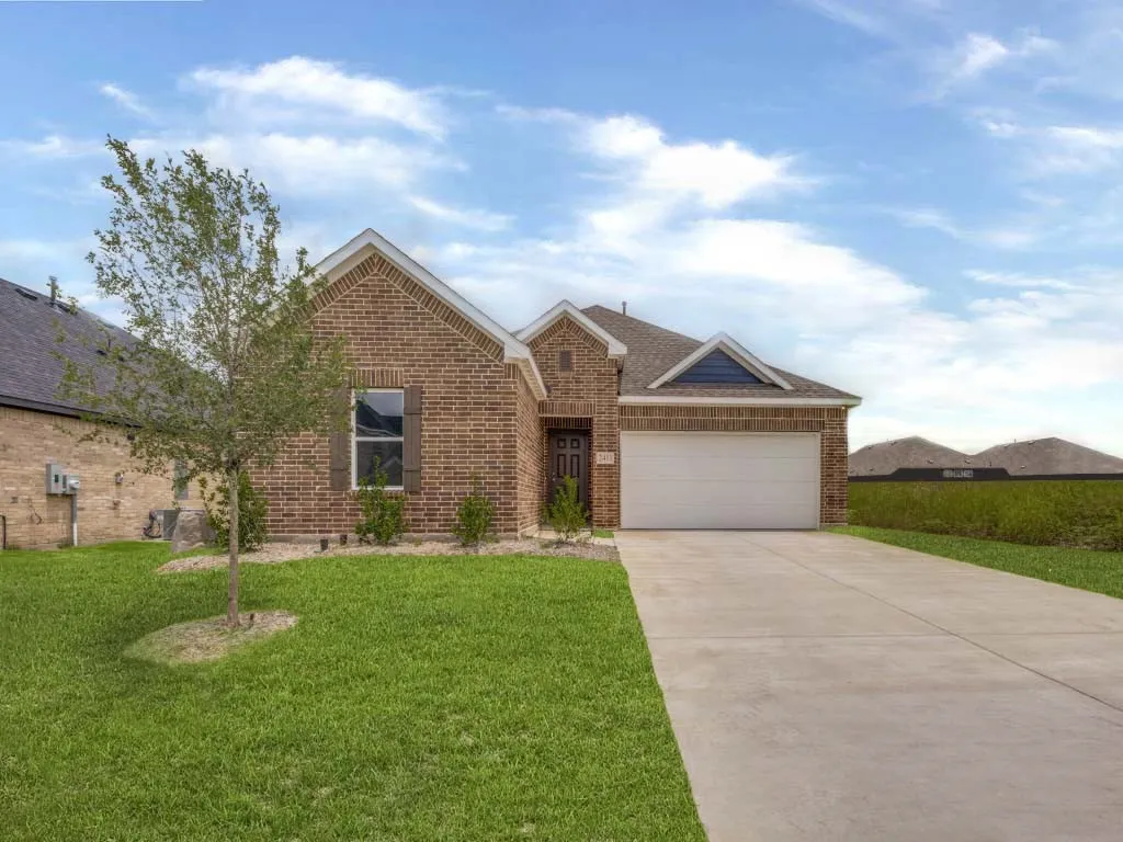 Single Family Residence For Sale in Grayson County , 2411 Stonebriar Lane, Sherman, Texas 75092, 4 Bedroom, 2 Bathroom, 2 Garage spaces, 1,841 Sqft, built in 2025, mls#21294420, Real Estate Agent in Sherman, Homes For Sale in Grayson county, Homes For Sale in Sherman, Realtor in Sherman Texas, Real Estate Brokerage Independent Realty Texas, Luminita Cordes Realtor