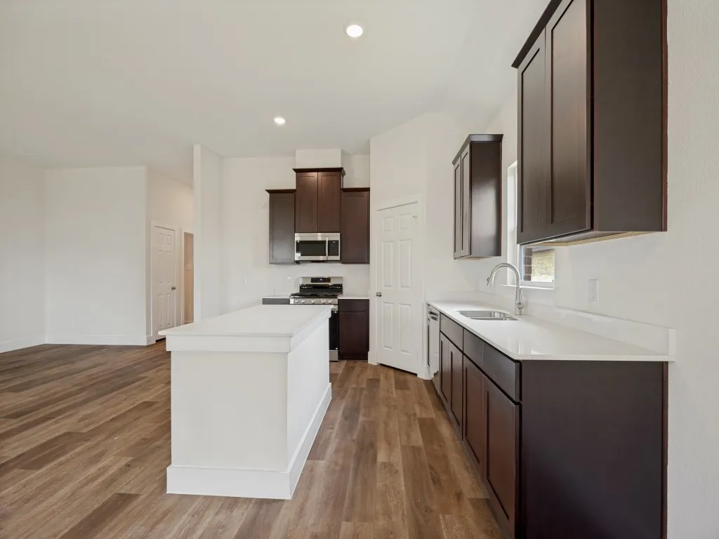 Single Family Residence For Sale in Grayson County , 2411 Stonebriar Lane, Sherman, Texas 75092, 4 Bedroom, 2 Bathroom, 2 Garage spaces, 1,841 Sqft, built in 2025, mls#21294420, Real Estate Agent in Sherman, Homes For Sale in Grayson county, Homes For Sale in Sherman, Realtor in Sherman Texas, Real Estate Brokerage Independent Realty Texas, Luminita Cordes Realtor