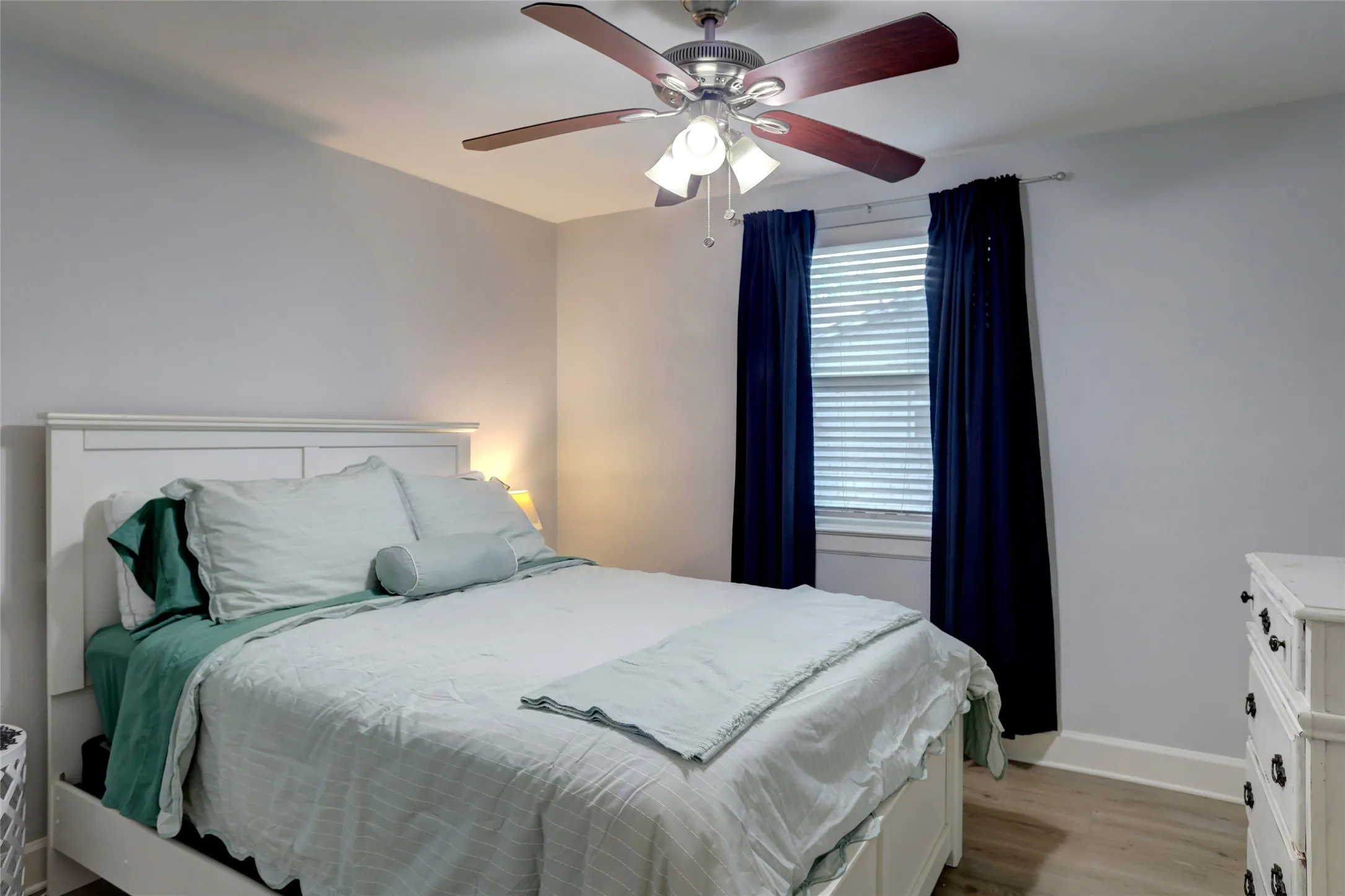 Single Family Residence For Sale in Dallas County , 530 Apollo Road, Richardson, Texas 75081, 3 Bedroom, 2 Bathroom, 2 Garage spaces, 1,265 Sqft, built in 1960, mls#21294448, Real Estate Agent in Richardson, Homes For Sale in Dallas county, Homes For Sale in Richardson, Realtor in Richardson Texas, Real Estate Brokerage Independent Realty Texas, Luminita Cordes Realtor