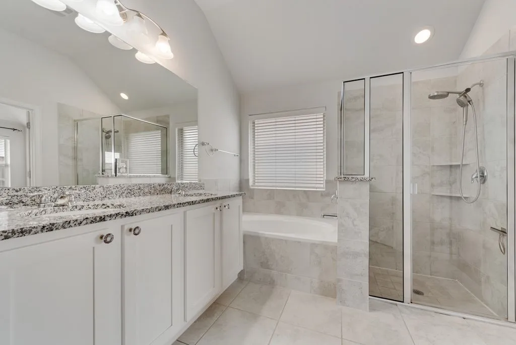 Single Family Residence For Rent in Kaufman County , 1560 Seminole Drive, Forney, Texas 75126, 3 Bedrooms, 2 Bathrooms, 2 Garage spaces, 2,020 Sqft, built in 2018, Price $2,250, mls#21294449, Real Estate Agent in Forney, Homes For Rent in Kaufman county, Homes For Rent in Forney, Realtor in Forney Texas, Real Estate Brokerage Independent Realty Texas, Luminita Cordes Realtor