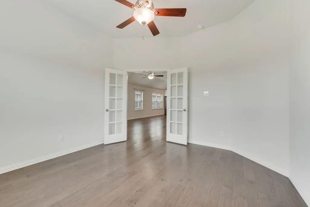 Single Family Residence For Rent in Kaufman County , 1560 Seminole Drive, Forney, Texas 75126, 3 Bedrooms, 2 Bathrooms, 2 Garage spaces, 2,020 Sqft, built in 2018, Price $2,250, mls#21294449, Real Estate Agent in Forney, Homes For Rent in Kaufman county, Homes For Rent in Forney, Realtor in Forney Texas, Real Estate Brokerage Independent Realty Texas, Luminita Cordes Realtor