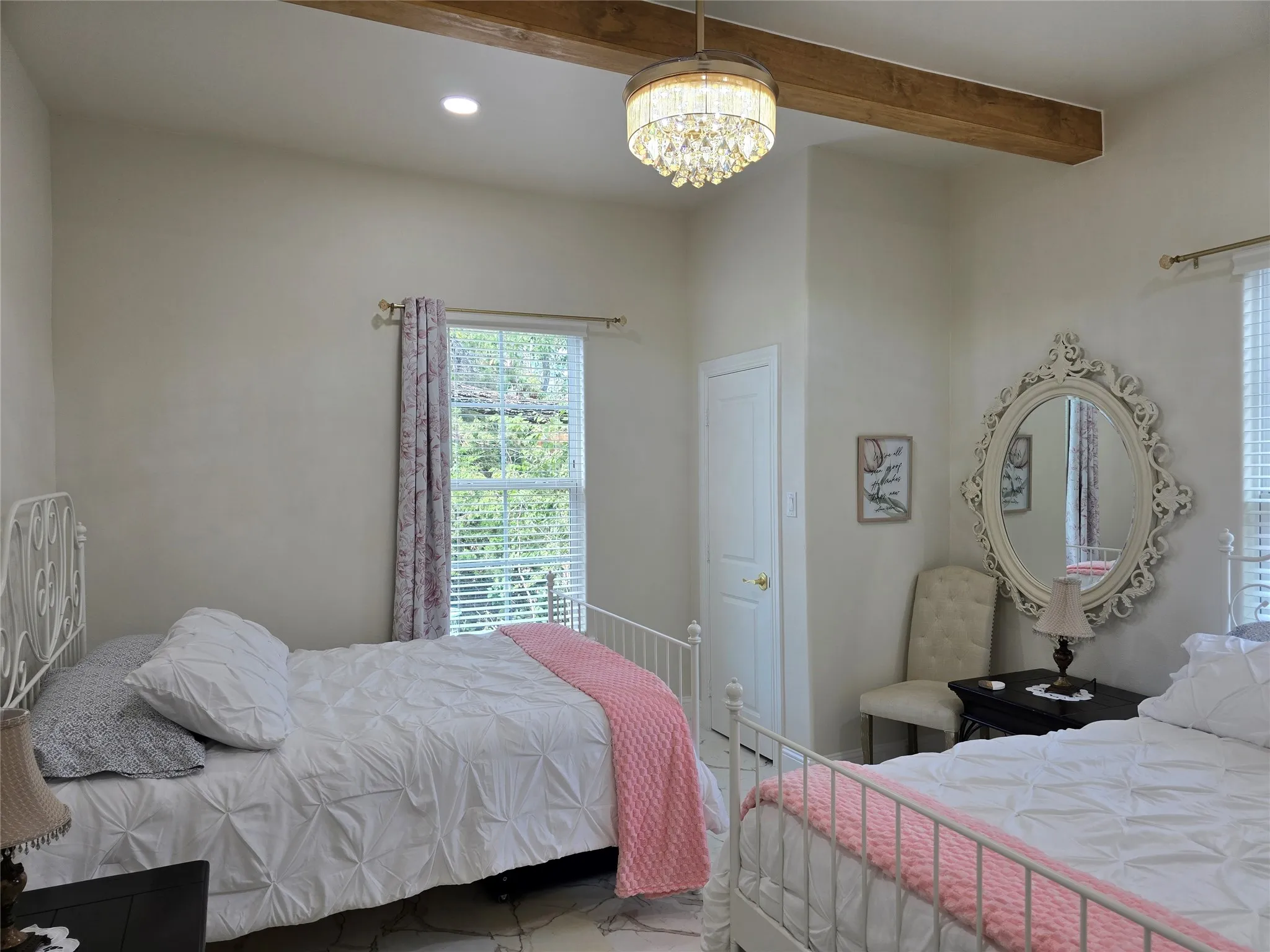 Single Family Residence For Rent in Grayson County , 401 E Chestnut Street, Denison, Texas 75021, 3 Bedrooms, 3 Bathrooms, Garage spaces, 1,719 Sqft, built in 1900, Price $3,900, mls#21294455, Real Estate Agent in Denison, Homes For Rent in Grayson county, Homes For Rent in Denison, Realtor in Denison Texas, Real Estate Brokerage Independent Realty Texas, Luminita Cordes Realtor