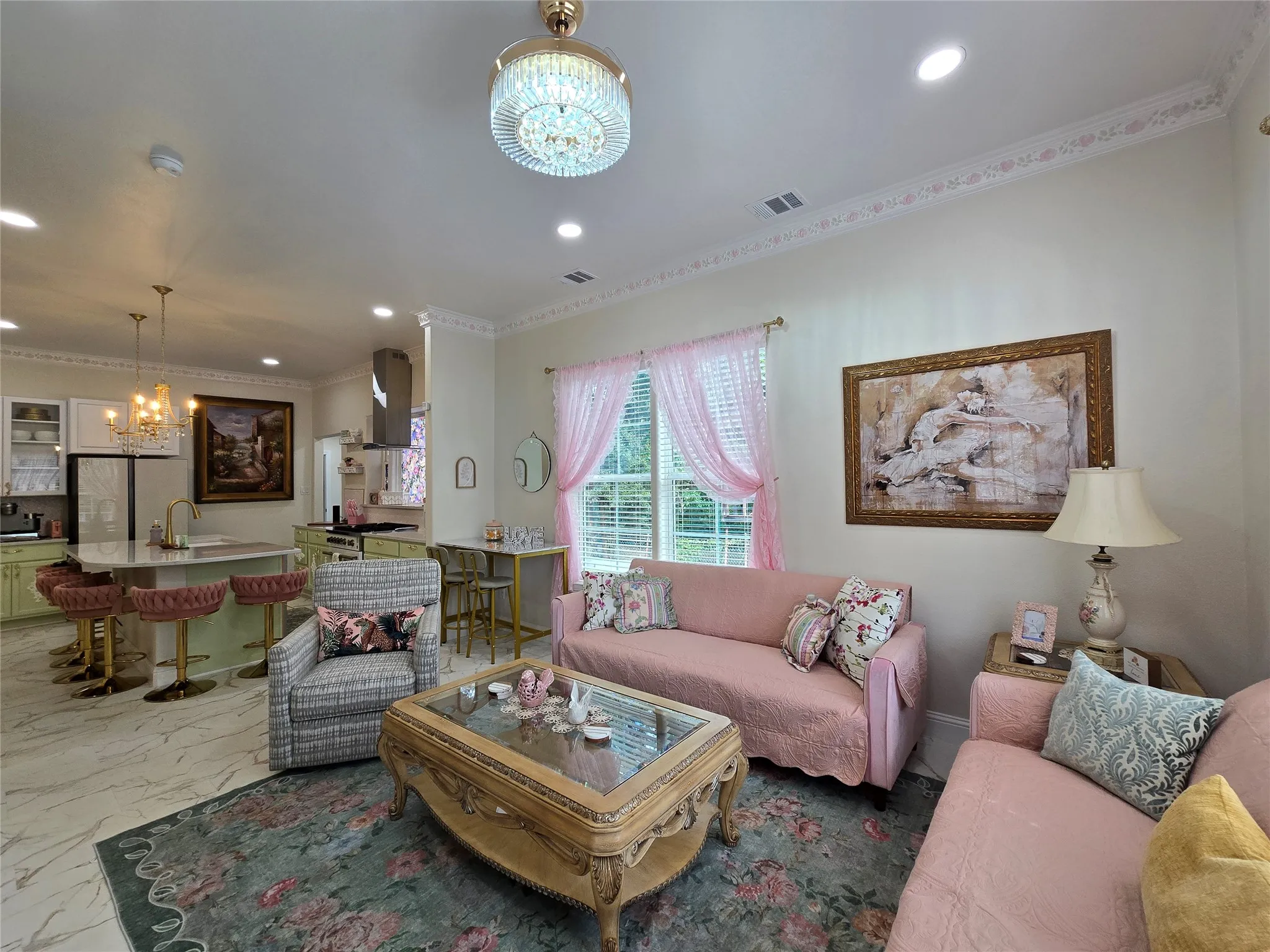 Single Family Residence For Rent in Grayson County , 401 E Chestnut Street, Denison, Texas 75021, 3 Bedrooms, 3 Bathrooms, Garage spaces, 1,719 Sqft, built in 1900, Price $3,900, mls#21294455, Real Estate Agent in Denison, Homes For Rent in Grayson county, Homes For Rent in Denison, Realtor in Denison Texas, Real Estate Brokerage Independent Realty Texas, Luminita Cordes Realtor