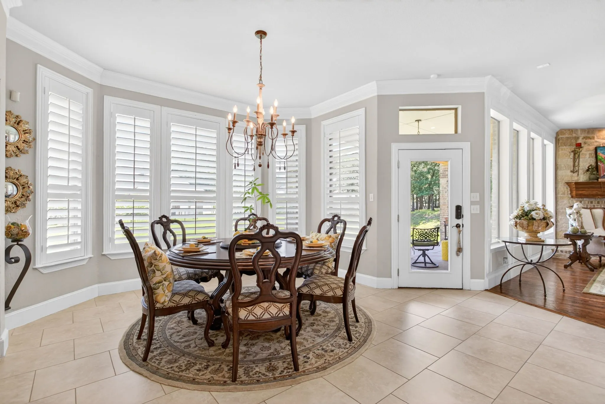 Breakfast area