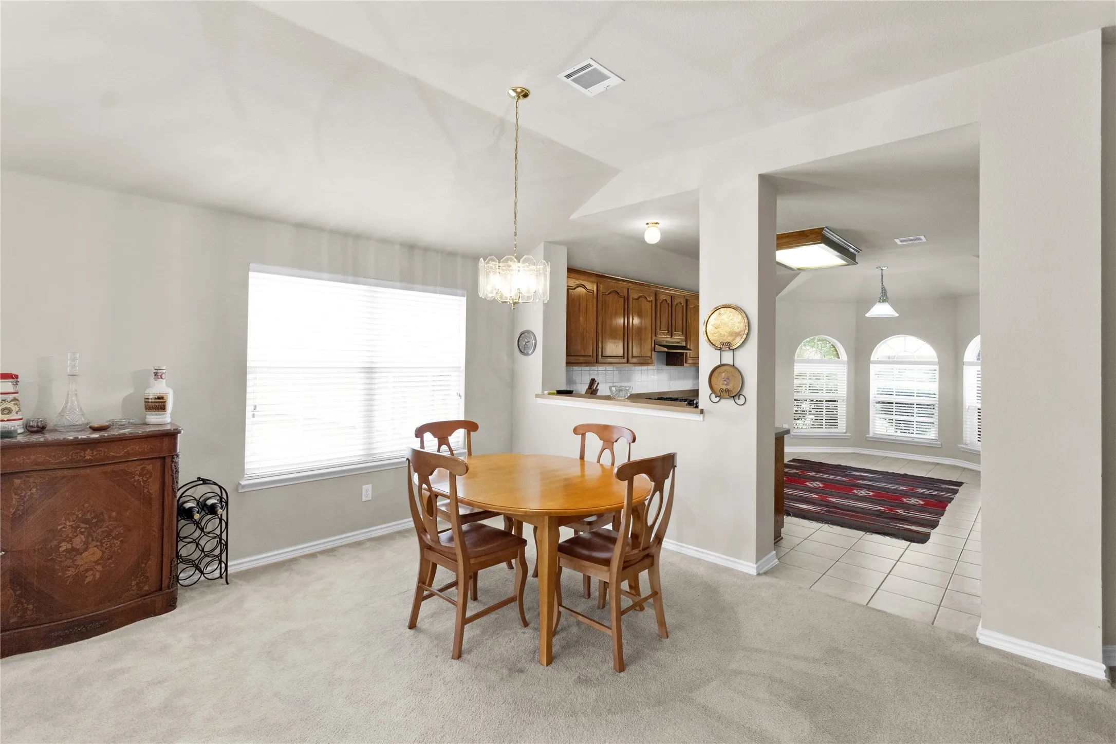 Single Family Residence For Sale in Collin County , 15827 Appaloosa Drive, Frisco, Texas 75035, 3 Bedrooms, 2 Bathrooms, 2 Garage spaces, 1,796 Sqft, built in 2003, Price $401,197, mls#21294154, Real Estate Agent in Frisco, Homes For Sale in Collin county, Homes For Sale in Frisco, Realtor in Frisco Texas, Real Estate Brokerage Independent Realty Texas, Luminita Cordes Realtor