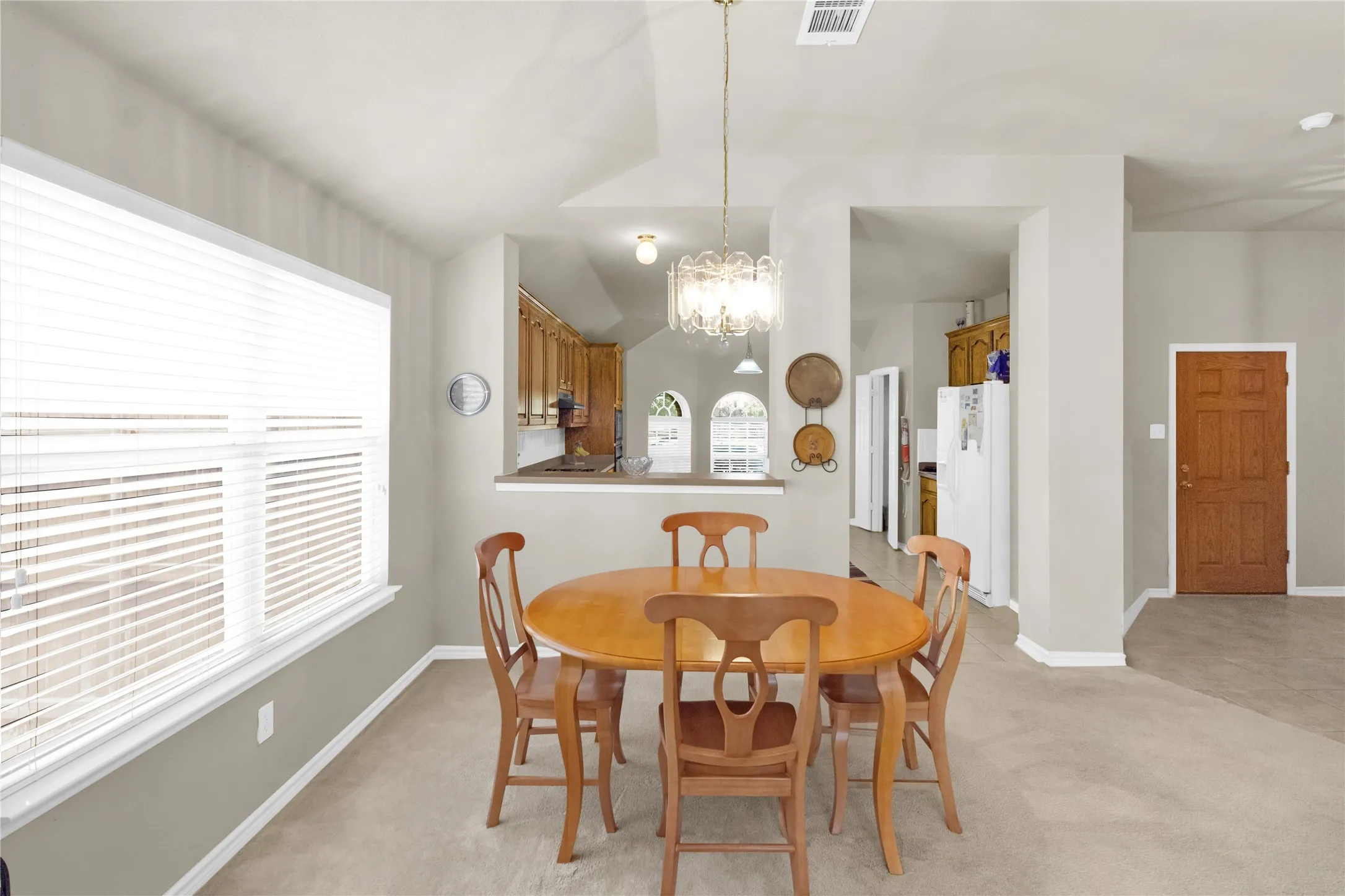 Single Family Residence For Sale in Collin County , 15827 Appaloosa Drive, Frisco, Texas 75035, 3 Bedrooms, 2 Bathrooms, 2 Garage spaces, 1,796 Sqft, built in 2003, Price $401,197, mls#21294154, Real Estate Agent in Frisco, Homes For Sale in Collin county, Homes For Sale in Frisco, Realtor in Frisco Texas, Real Estate Brokerage Independent Realty Texas, Luminita Cordes Realtor