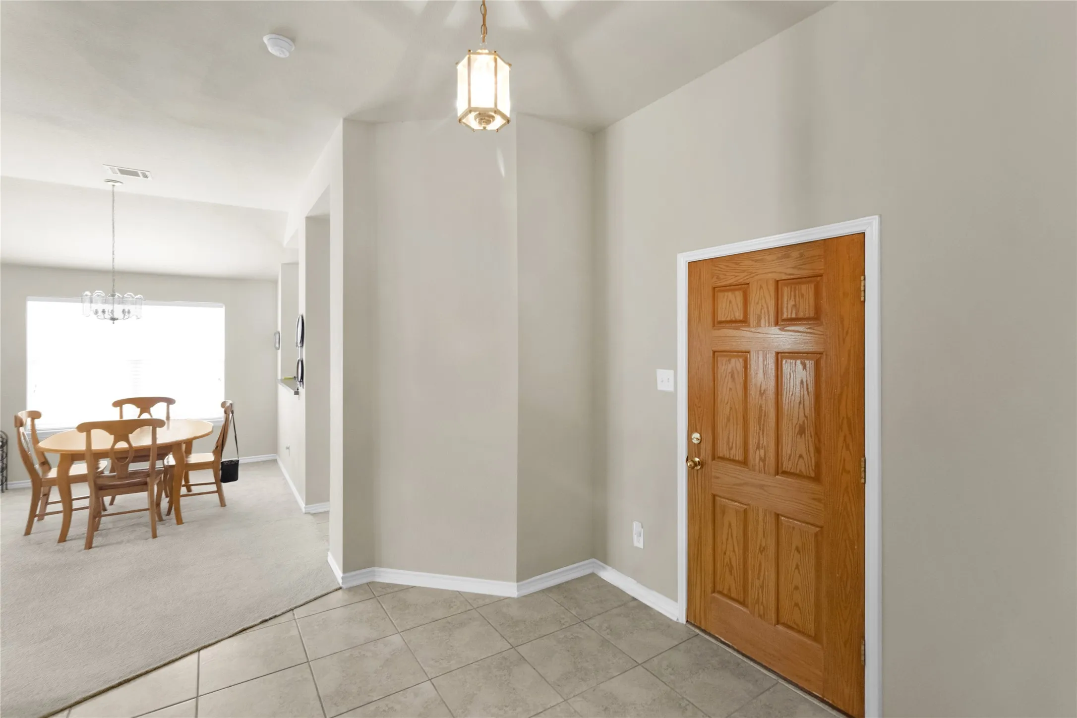 Single Family Residence For Sale in Collin County , 15827 Appaloosa Drive, Frisco, Texas 75035, 3 Bedrooms, 2 Bathrooms, 2 Garage spaces, 1,796 Sqft, built in 2003, Price $401,197, mls#21294154, Real Estate Agent in Frisco, Homes For Sale in Collin county, Homes For Sale in Frisco, Realtor in Frisco Texas, Real Estate Brokerage Independent Realty Texas, Luminita Cordes Realtor
