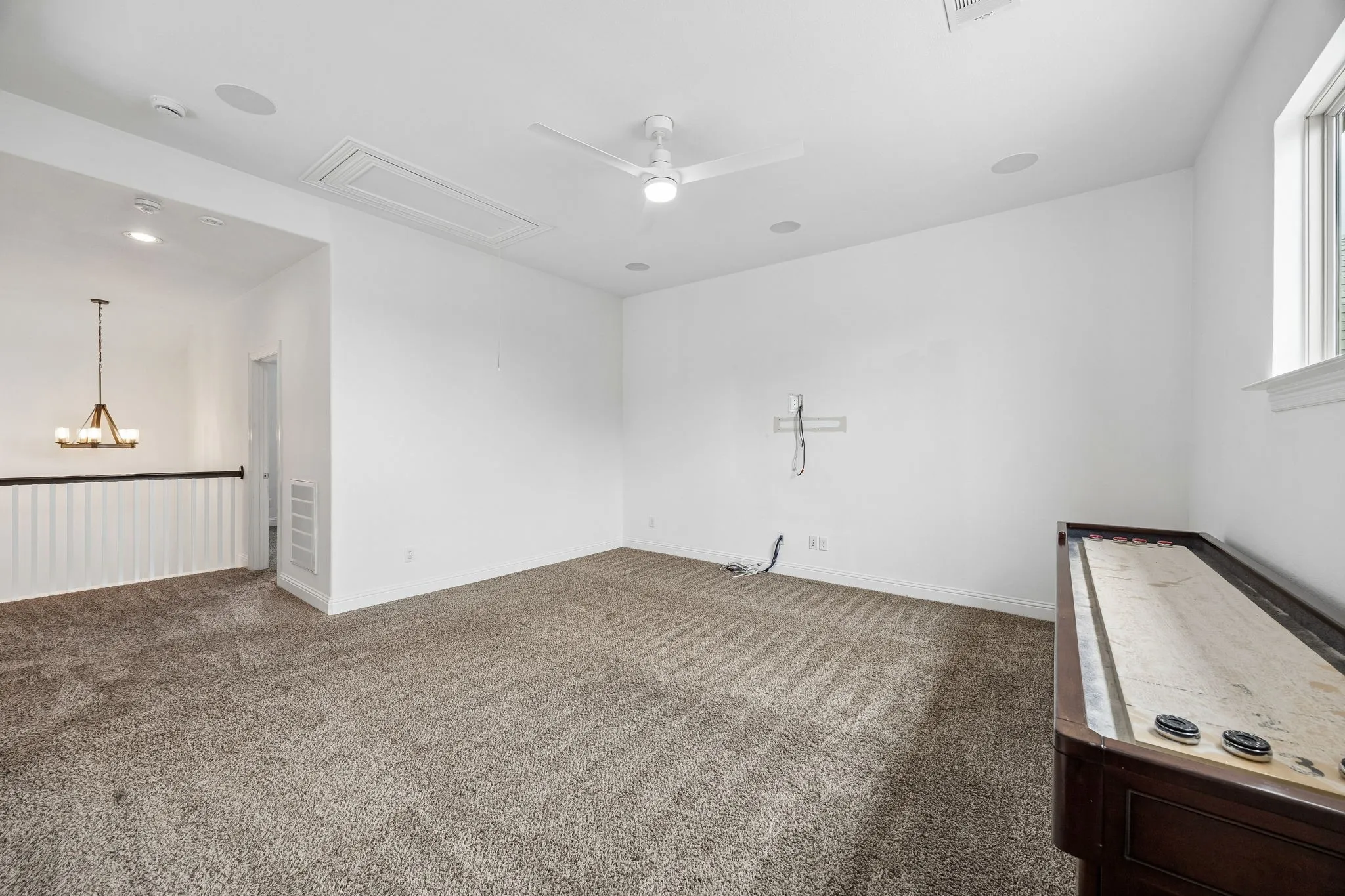 Single Family Residence For Sale in Dallas County , 6827 Sunshade Lane, Dallas, Texas 75236, 4 Bedrooms, 3 Bathrooms, 2 Garage spaces, 3,090 Sqft, built in 2015, Price $519,500, mls#21293944, Real Estate Agent in Dallas, Homes For Sale in Dallas county, Homes For Sale in Dallas, Realtor in Dallas Texas, Real Estate Brokerage Independent Realty Texas, Luminita Cordes Realtor