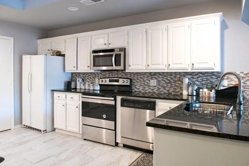 Duplex For Rent in Collin County , 1100 Wimbledon Lane, Plano, Texas 75075, 3 Bedroom, 2 Bathroom, 2 Garage spaces, 1,529 Sqft, built in 1984, mls#21294527, Real Estate Agent in Plano, Homes For Rent in Collin county, Homes For Rent in Plano, Realtor in Plano Texas, Real Estate Brokerage Independent Realty Texas, Luminita Cordes Realtor