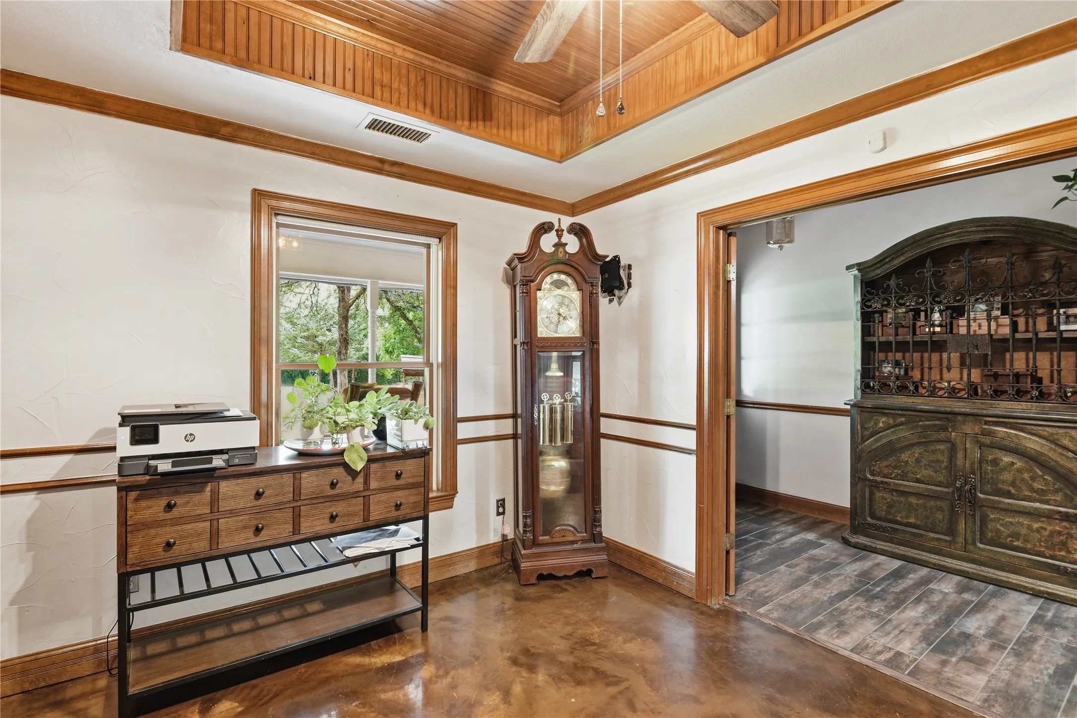 Single Family Residence For Sale in Collin County , 475 Wood Ridge Drive, New Hope, Texas 75071, 4 Bedroom, 4 Bathroom, 2 Garage spaces, 3,316 Sqft, built in 1984, mls#21292622, Real Estate Agent in New Hope, Homes For Sale in Collin county, Homes For Sale in New Hope, Realtor in New Hope Texas, Real Estate Brokerage Independent Realty Texas, Luminita Cordes Realtor