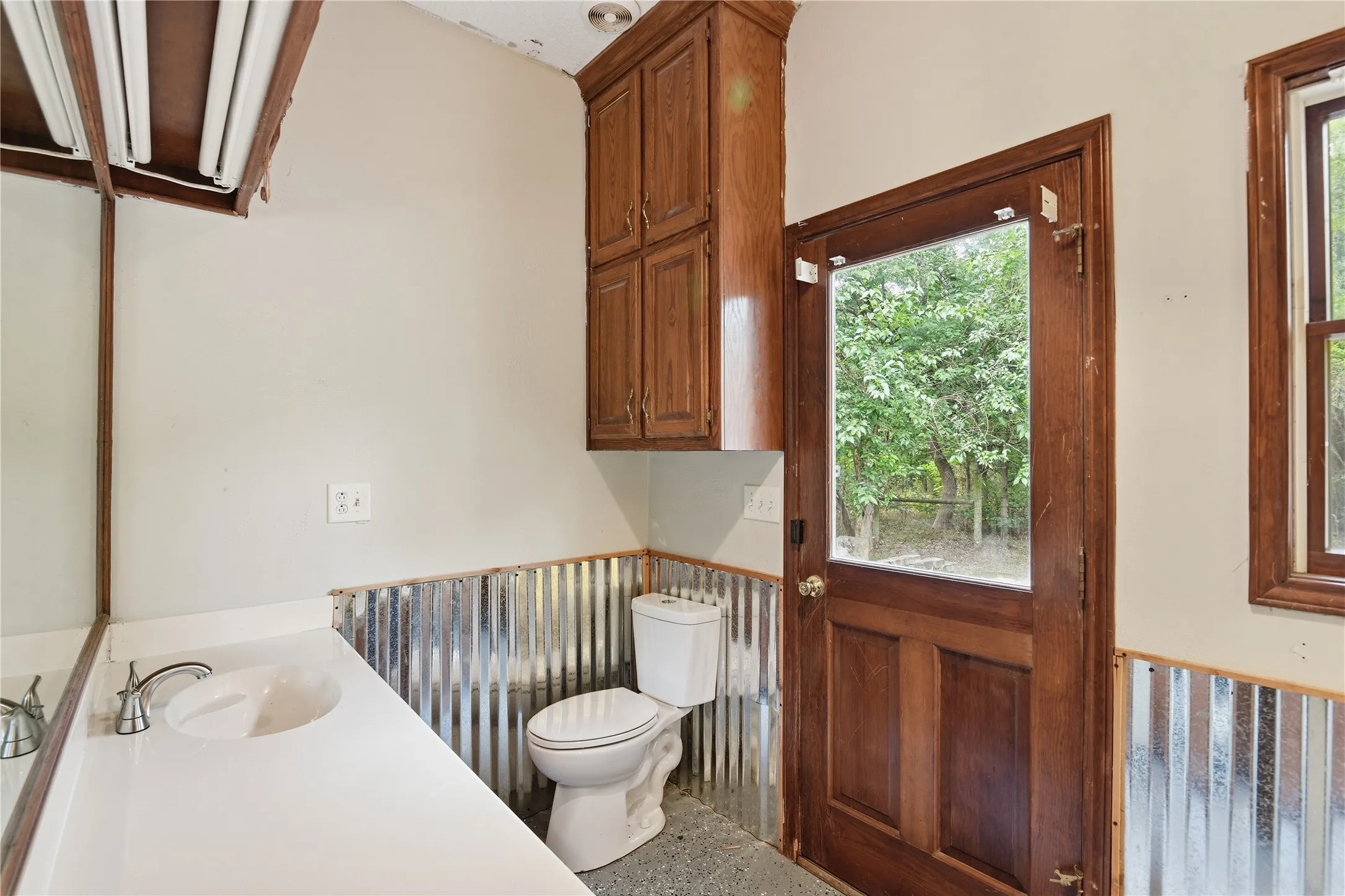 Single Family Residence For Sale in Collin County , 475 Wood Ridge Drive, New Hope, Texas 75071, 4 Bedroom, 4 Bathroom, 2 Garage spaces, 3,316 Sqft, built in 1984, mls#21292622, Real Estate Agent in New Hope, Homes For Sale in Collin county, Homes For Sale in New Hope, Realtor in New Hope Texas, Real Estate Brokerage Independent Realty Texas, Luminita Cordes Realtor