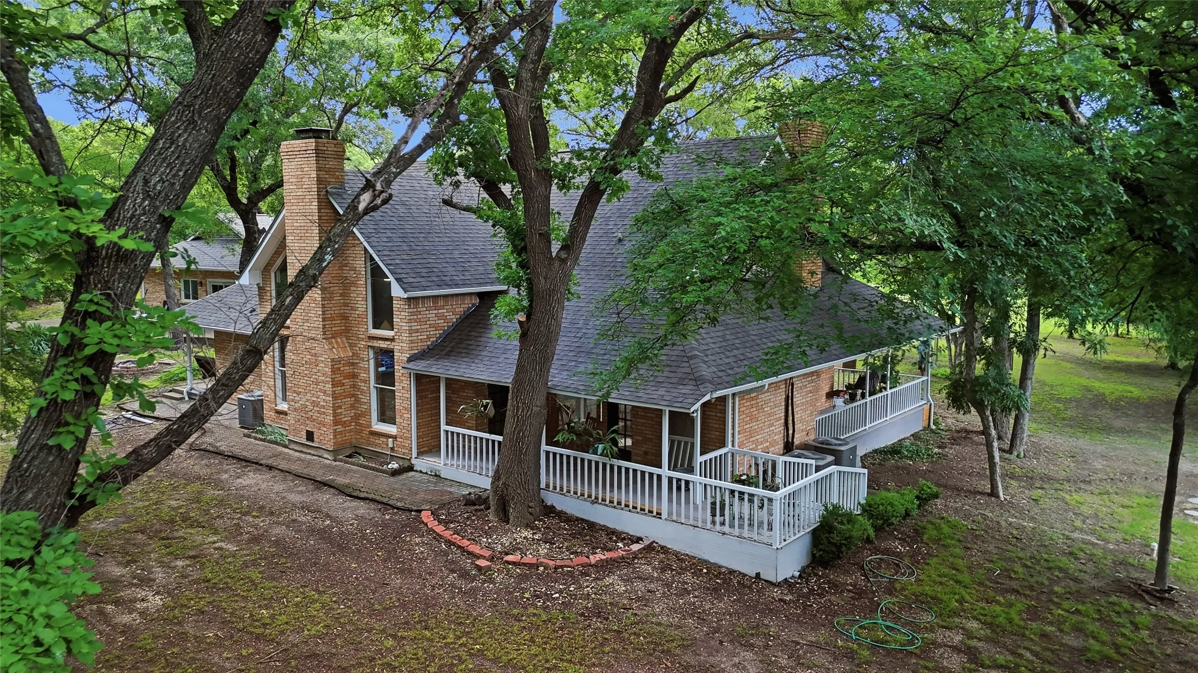 Single Family Residence For Sale in Collin County , 475 Wood Ridge Drive, New Hope, Texas 75071, 4 Bedroom, 4 Bathroom, 2 Garage spaces, 3,316 Sqft, built in 1984, mls#21292622, Real Estate Agent in New Hope, Homes For Sale in Collin county, Homes For Sale in New Hope, Realtor in New Hope Texas, Real Estate Brokerage Independent Realty Texas, Luminita Cordes Realtor