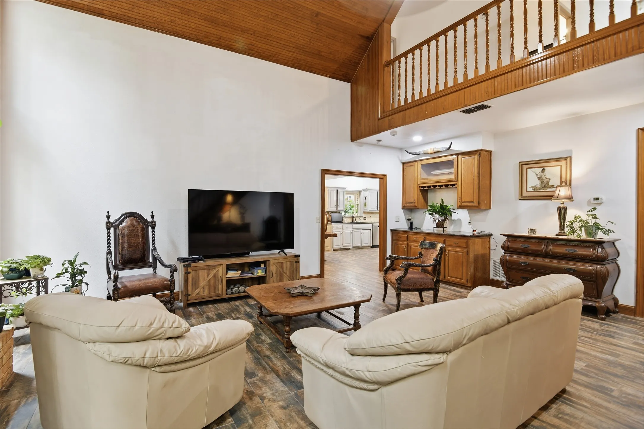 Single Family Residence For Sale in Collin County , 475 Wood Ridge Drive, New Hope, Texas 75071, 4 Bedroom, 4 Bathroom, 2 Garage spaces, 3,316 Sqft, built in 1984, mls#21292622, Real Estate Agent in New Hope, Homes For Sale in Collin county, Homes For Sale in New Hope, Realtor in New Hope Texas, Real Estate Brokerage Independent Realty Texas, Luminita Cordes Realtor