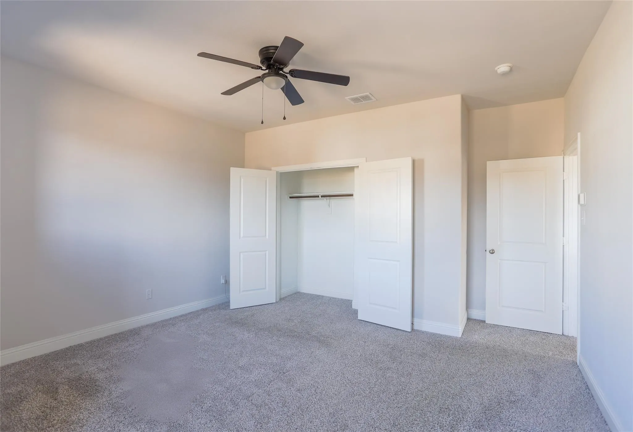 Single Family Residence For Rent in Collin County , 412 Christie Crossing, Celina, Texas 75009, 4 Bedrooms, 3 Bathrooms, 2 Garage spaces, 2,434 Sqft, built in 2021, Price $3,100, mls#21294528, Real Estate Agent in Celina, Homes For Rent in Collin county, Homes For Rent in Celina, Realtor in Celina Texas, Real Estate Brokerage Independent Realty Texas, Luminita Cordes Realtor