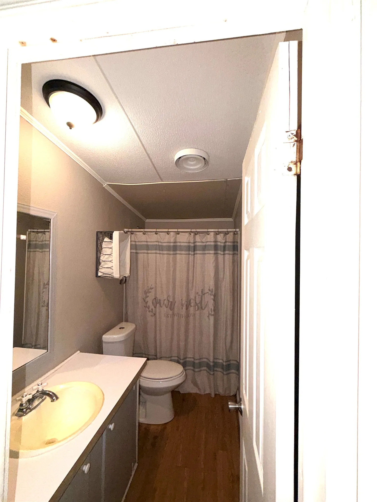 Manufactured Home For Sale in Johnson County , 1344 Honeysuckle Drive, Mansfield, Texas 76063, 3 Bedrooms, 2 Bathrooms, Garage spaces, 1,680 Sqft, built in 1996, Price $220,000, mls#21294328, Real Estate Agent in Mansfield, Homes For Sale in Johnson county, Homes For Sale in Mansfield, Realtor in Mansfield Texas, Real Estate Brokerage Independent Realty Texas, Luminita Cordes Realtor
