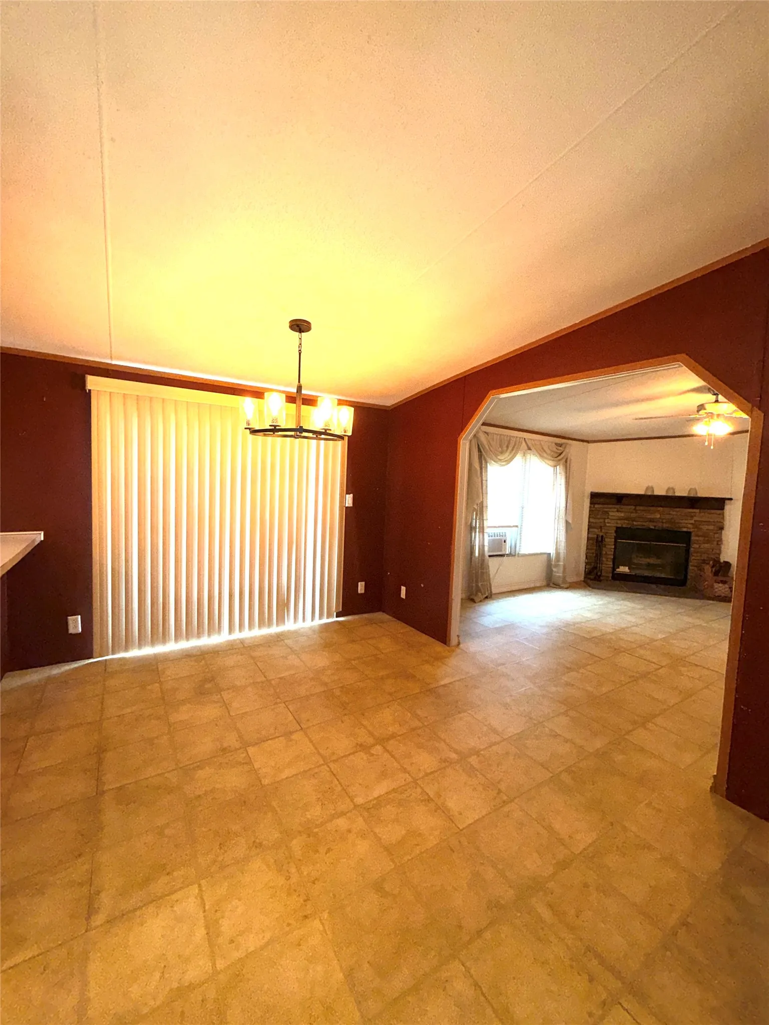 Manufactured Home For Sale in Johnson County , 1344 Honeysuckle Drive, Mansfield, Texas 76063, 3 Bedrooms, 2 Bathrooms, Garage spaces, 1,680 Sqft, built in 1996, Price $220,000, mls#21294328, Real Estate Agent in Mansfield, Homes For Sale in Johnson county, Homes For Sale in Mansfield, Realtor in Mansfield Texas, Real Estate Brokerage Independent Realty Texas, Luminita Cordes Realtor