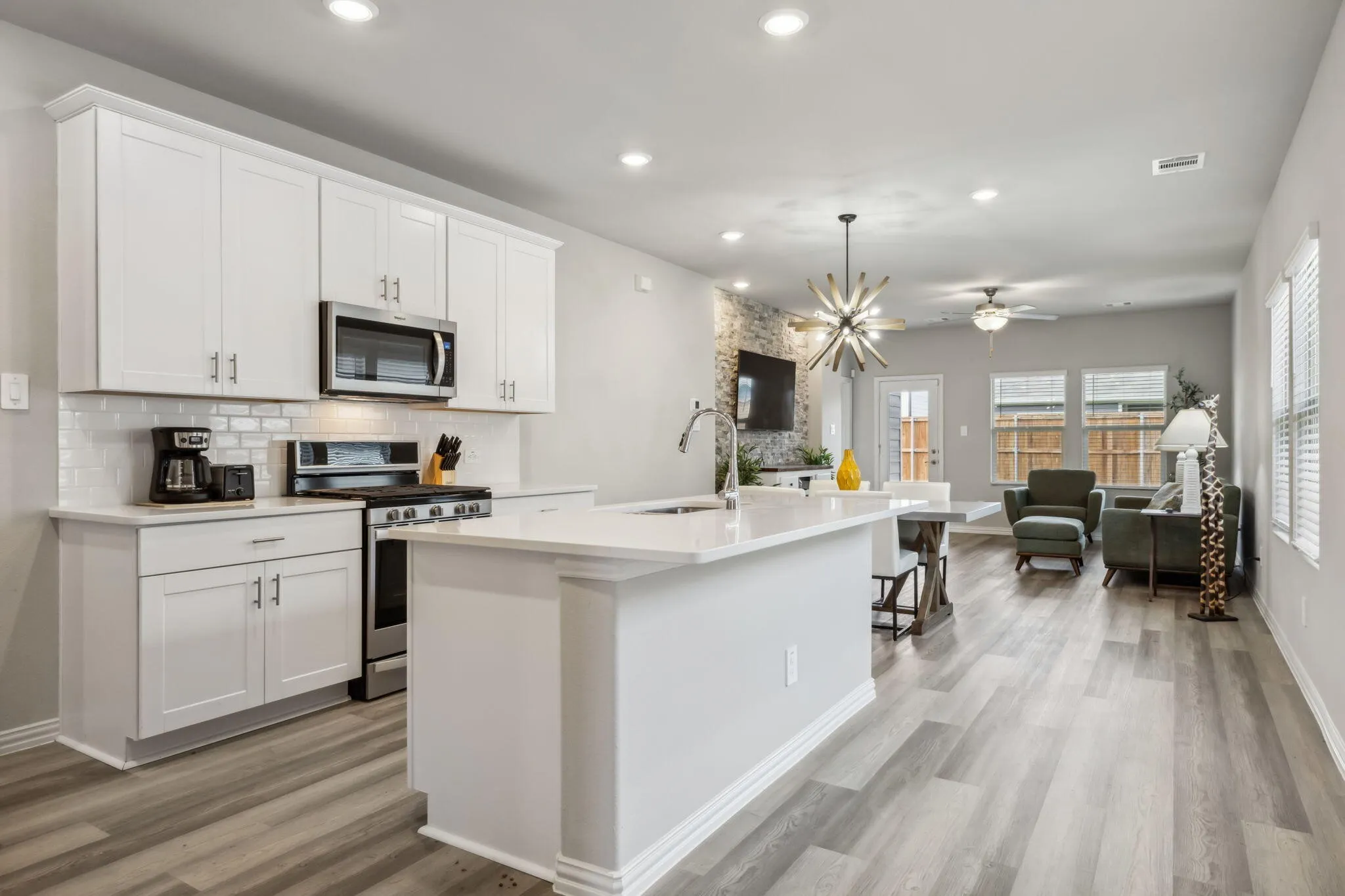 Single Family Residence For Sale in Collin County , 4014 Murvaul Drive, Farmersville, Texas 75442, 4 Bedroom, 2 Bathroom, 2 Garage spaces, 1,555 Sqft, built in 2024, mls#21294533, Real Estate Agent in Farmersville, Homes For Sale in Collin county, Homes For Sale in Farmersville, Realtor in Farmersville Texas, Real Estate Brokerage Independent Realty Texas, Luminita Cordes Realtor