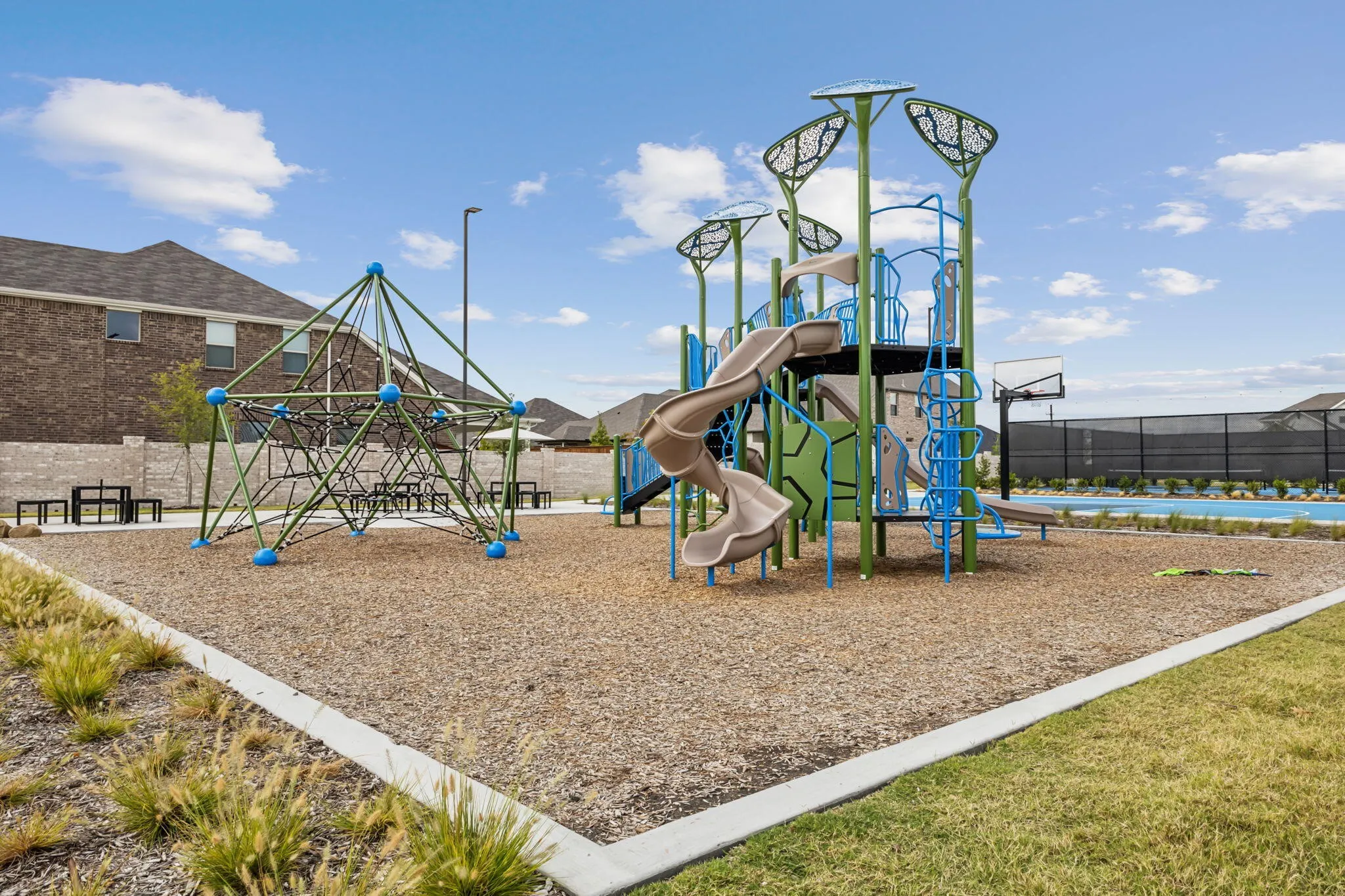 Single Family Residence For Sale in Collin County , 4014 Murvaul Drive, Farmersville, Texas 75442, 4 Bedroom, 2 Bathroom, 2 Garage spaces, 1,555 Sqft, built in 2024, mls#21294533, Real Estate Agent in Farmersville, Homes For Sale in Collin county, Homes For Sale in Farmersville, Realtor in Farmersville Texas, Real Estate Brokerage Independent Realty Texas, Luminita Cordes Realtor