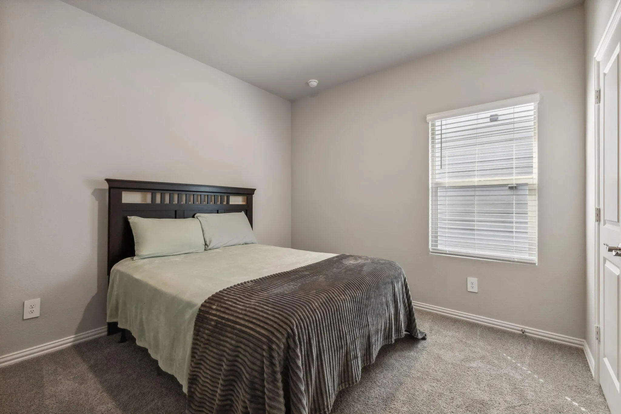Single Family Residence For Sale in Collin County , 4014 Murvaul Drive, Farmersville, Texas 75442, 4 Bedroom, 2 Bathroom, 2 Garage spaces, 1,555 Sqft, built in 2024, mls#21294533, Real Estate Agent in Farmersville, Homes For Sale in Collin county, Homes For Sale in Farmersville, Realtor in Farmersville Texas, Real Estate Brokerage Independent Realty Texas, Luminita Cordes Realtor
