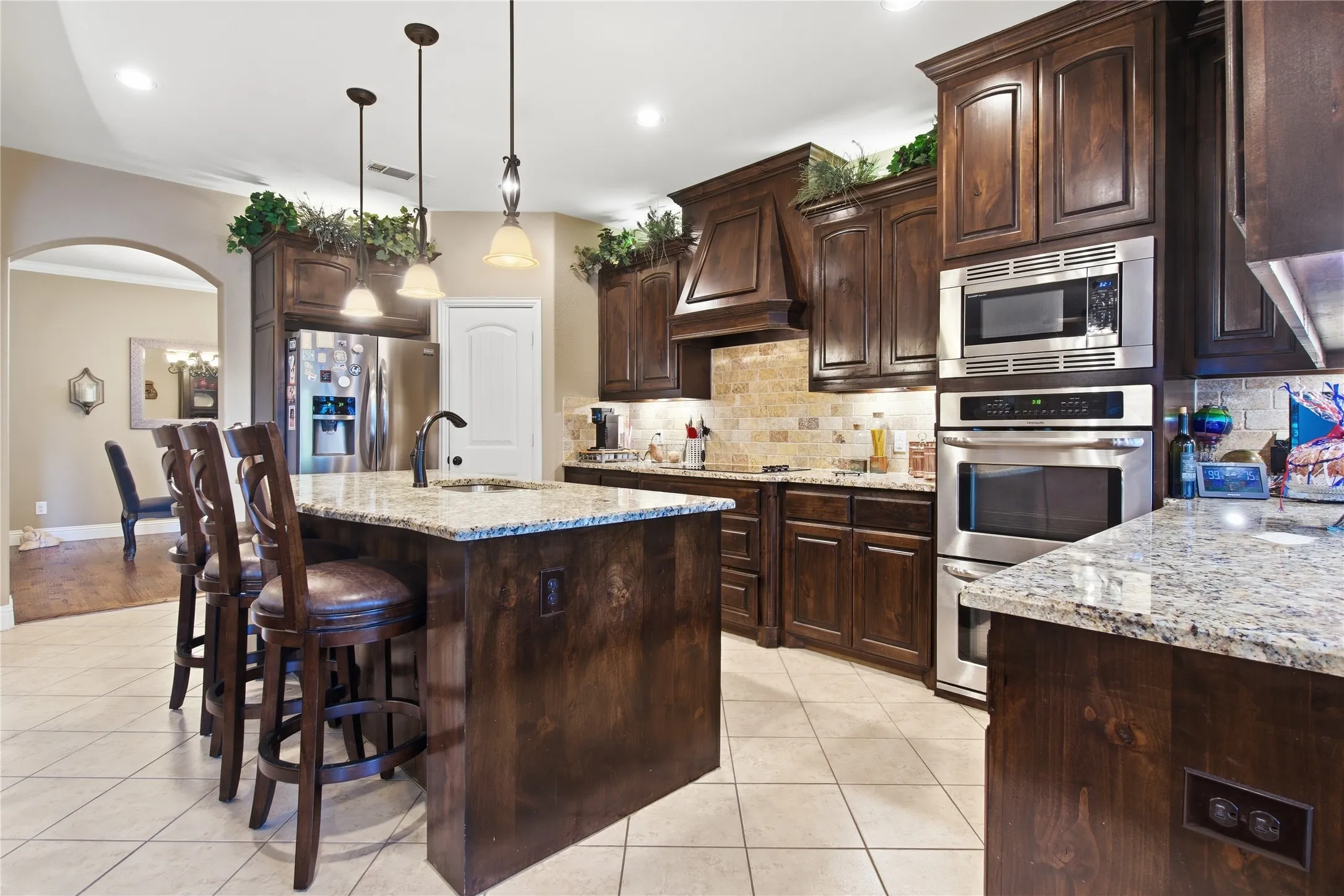 Gorgeous Kitchen Double Oven
