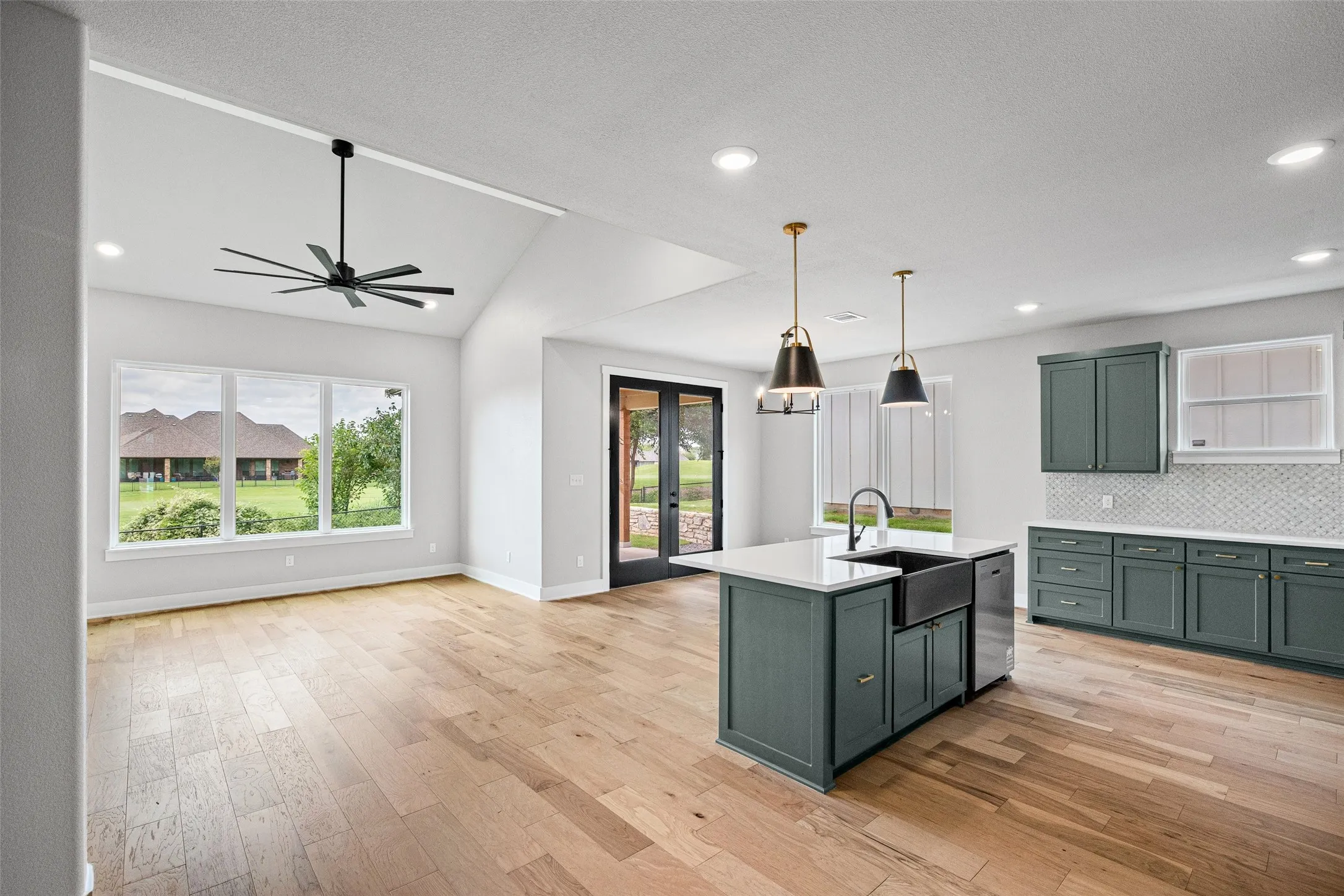 Single Family Residence For Sale in Hood County , 1012 Mustang Trail, Granbury, Texas 76049, 3 Bedroom, 2 Bathroom, 2 Garage spaces, 1,572 Sqft, built in 2026, mls#21294391, Real Estate Agent in Granbury, Homes For Sale in Hood county, Homes For Sale in Granbury, Realtor in Granbury Texas, Real Estate Brokerage Independent Realty Texas, Luminita Cordes Realtor